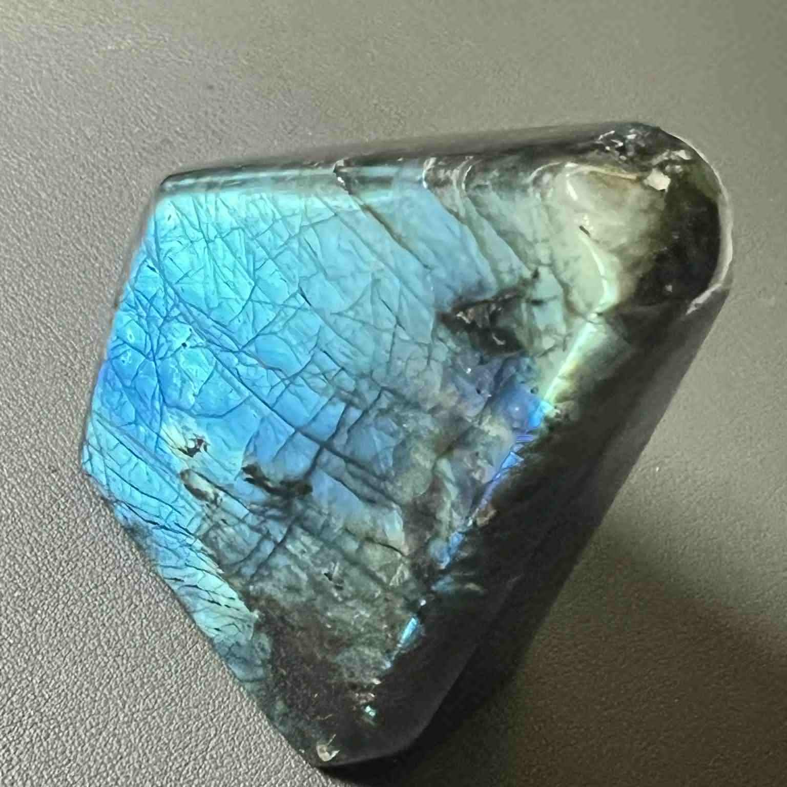 Labradorite Freeform Crystal: Flashy Shimmering Gemstone