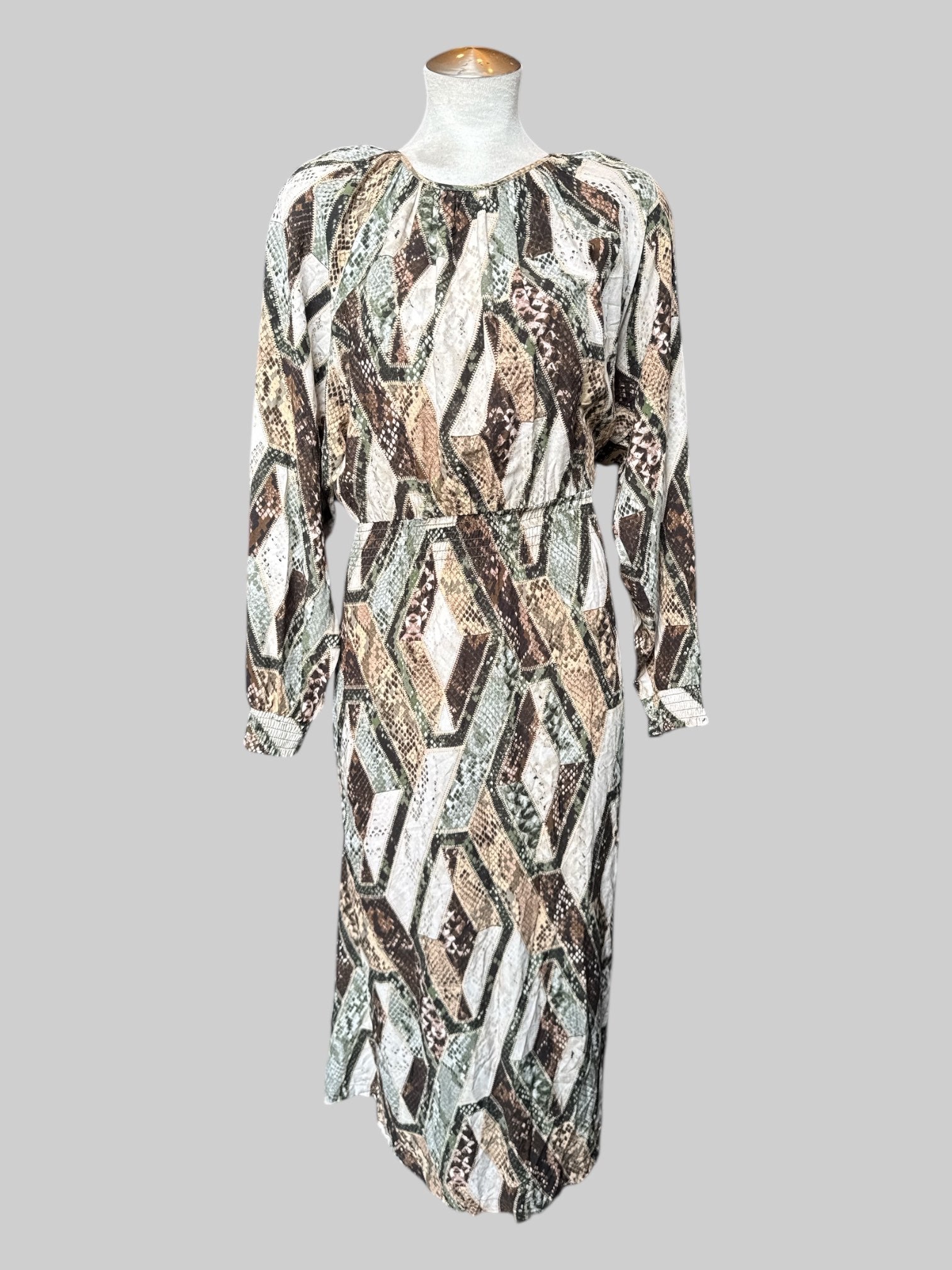 XL Brown white and green multi pattern flowy dress with elastic waistband and keyhole back