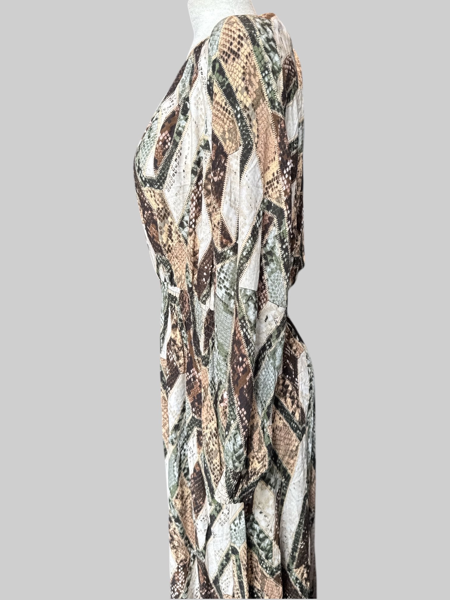 XL Brown white and green multi pattern flowy dress with elastic waistband and keyhole back