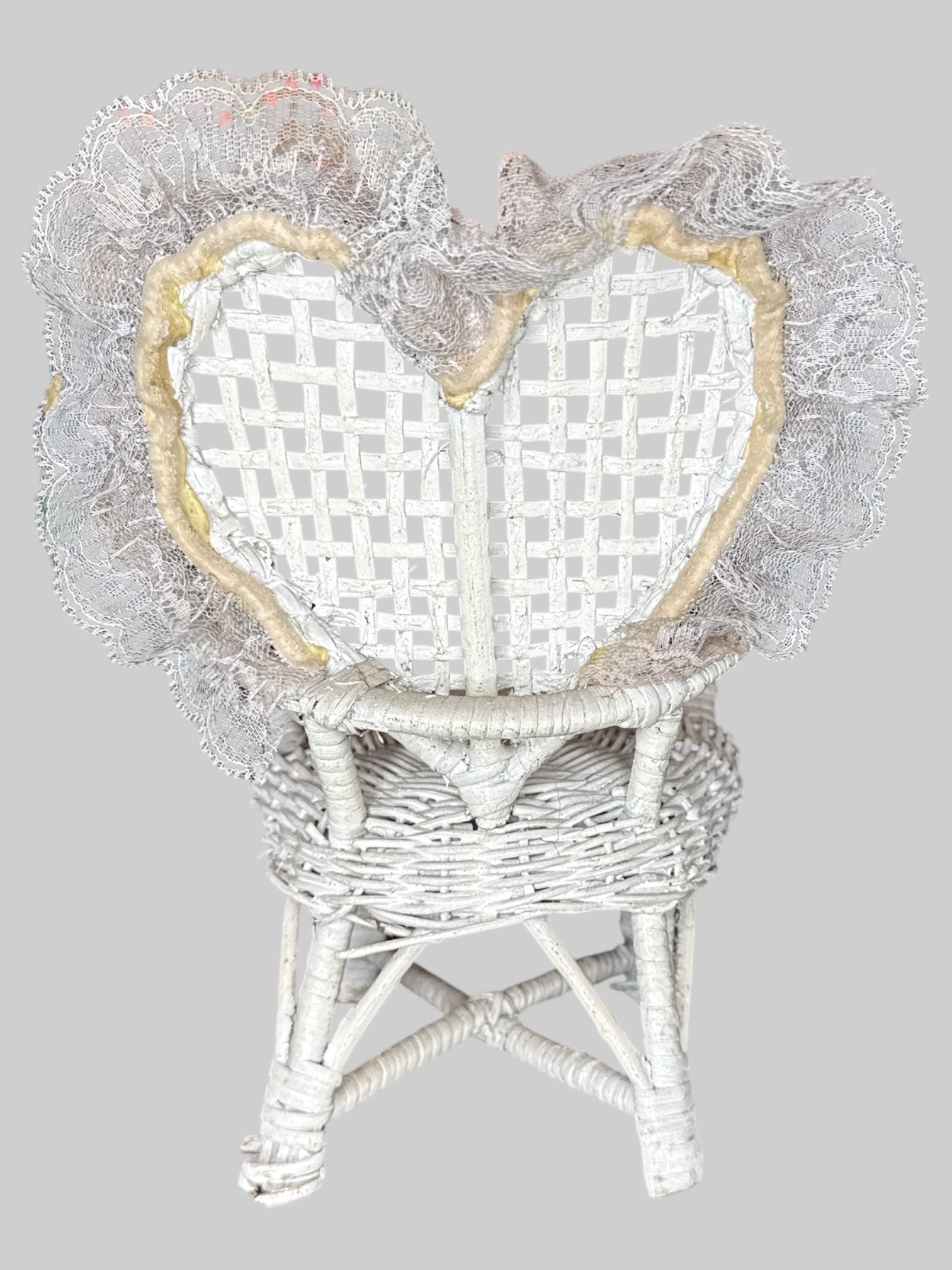Vintage white wicker heart chair