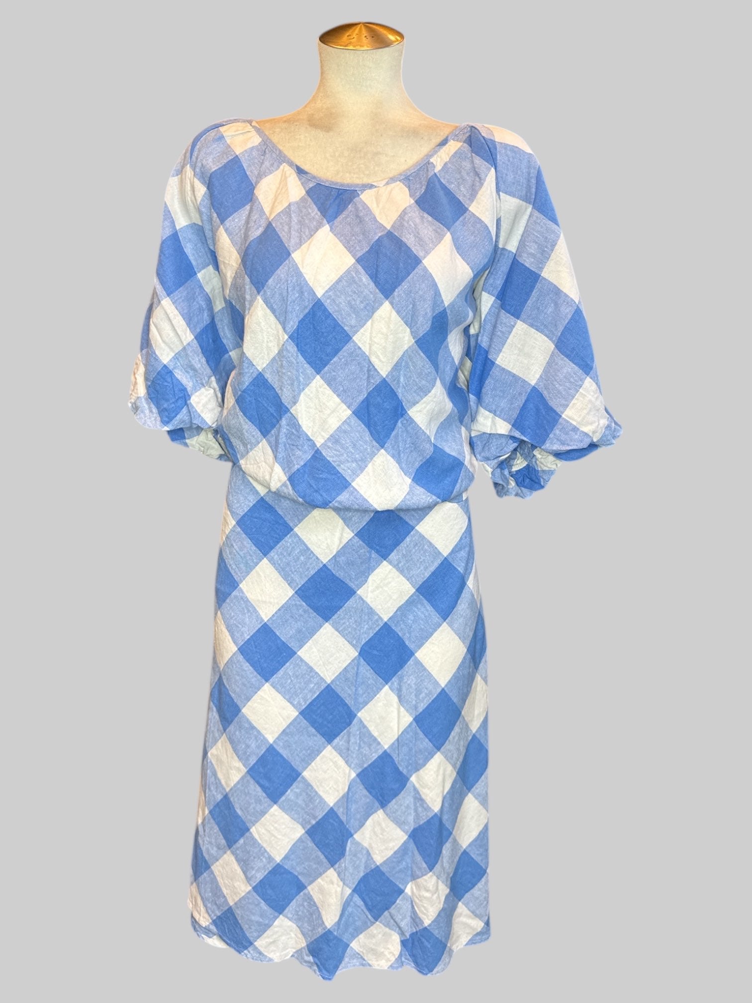 2X Lane Bryant blue and white checkered two piece set with balloon sleeves and elastic waistband