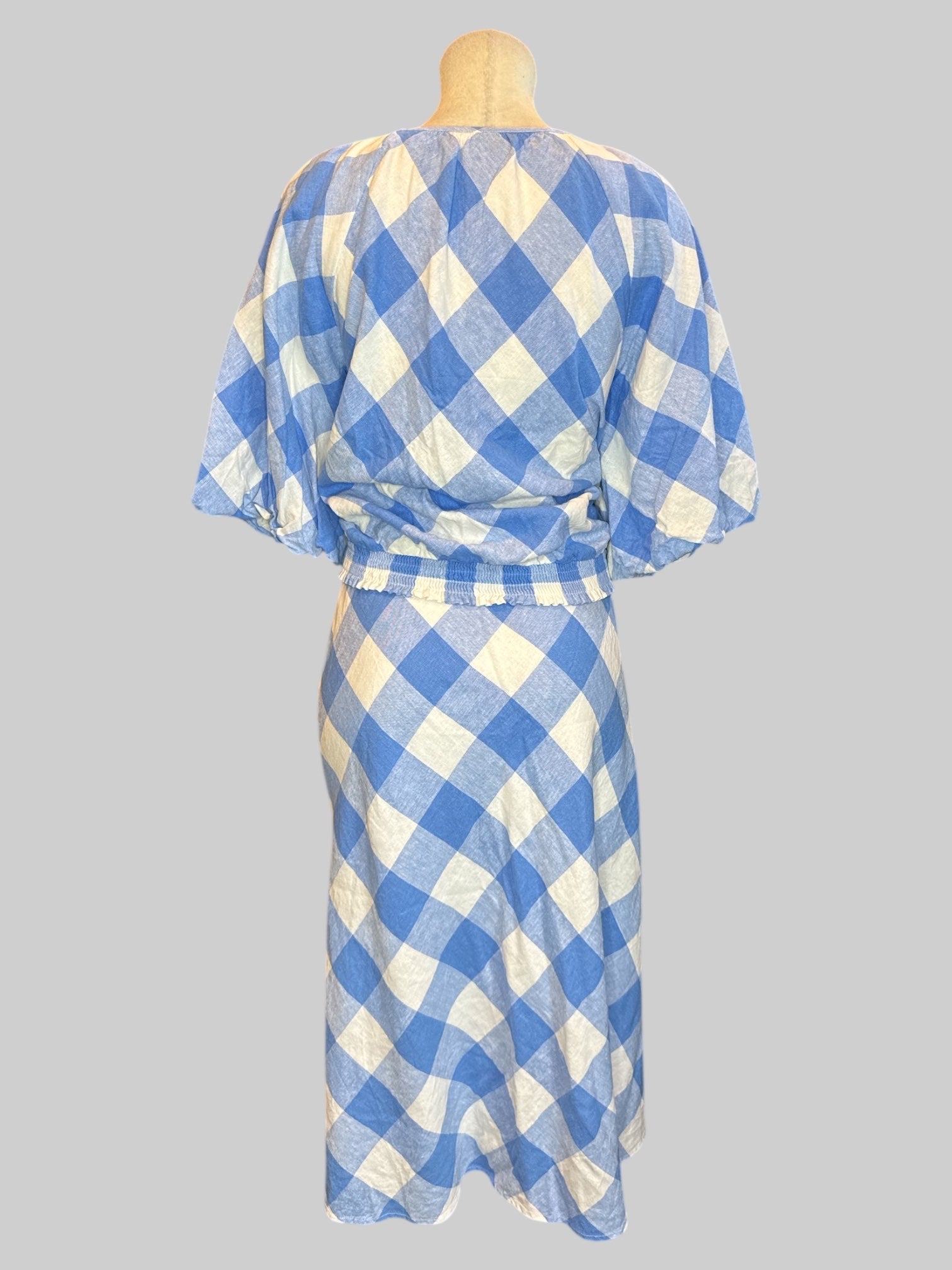 2X Lane Bryant blue and white checkered two piece set with balloon sleeves and elastic waistband