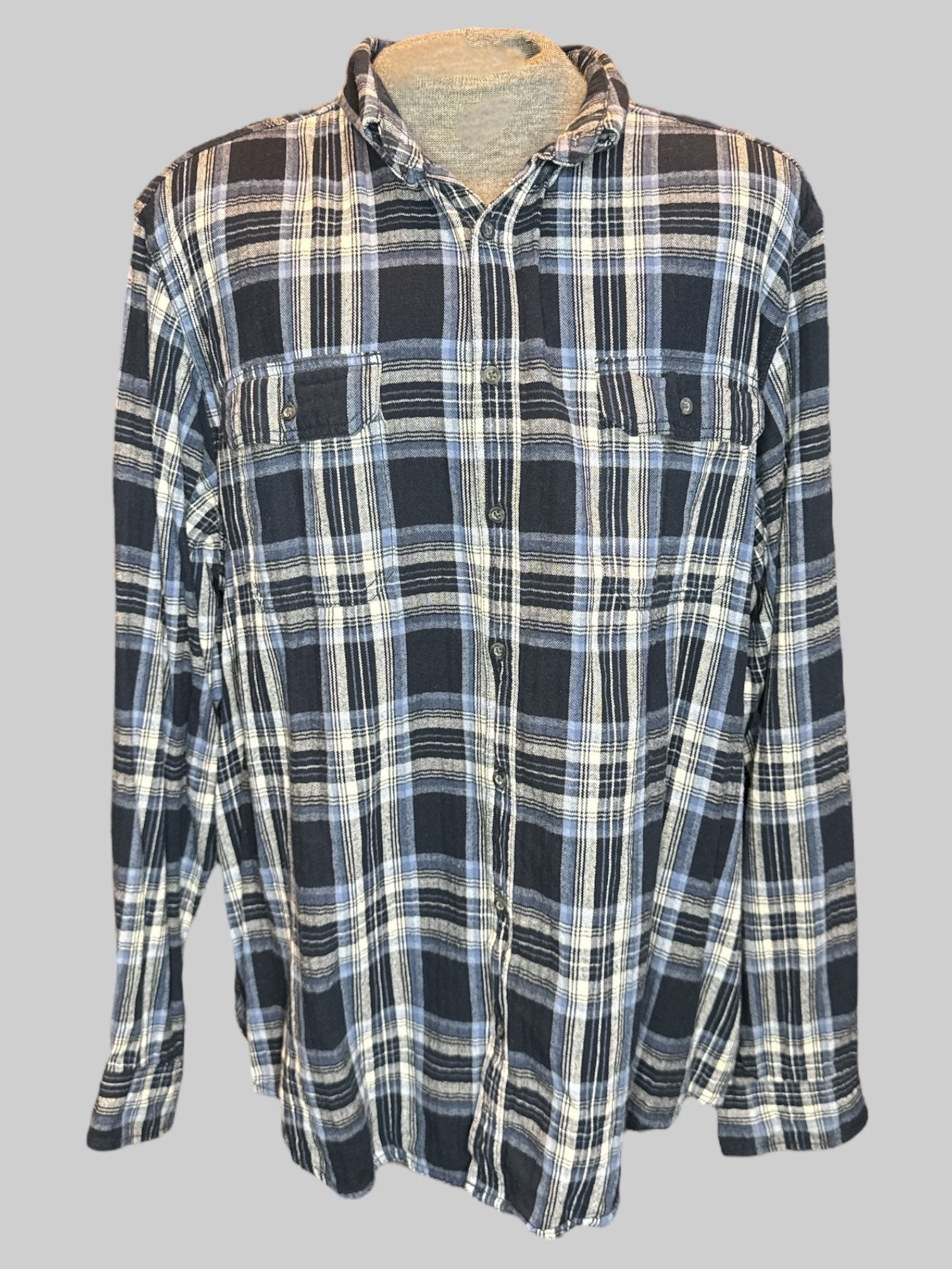 4X Blue and white plaid flannel