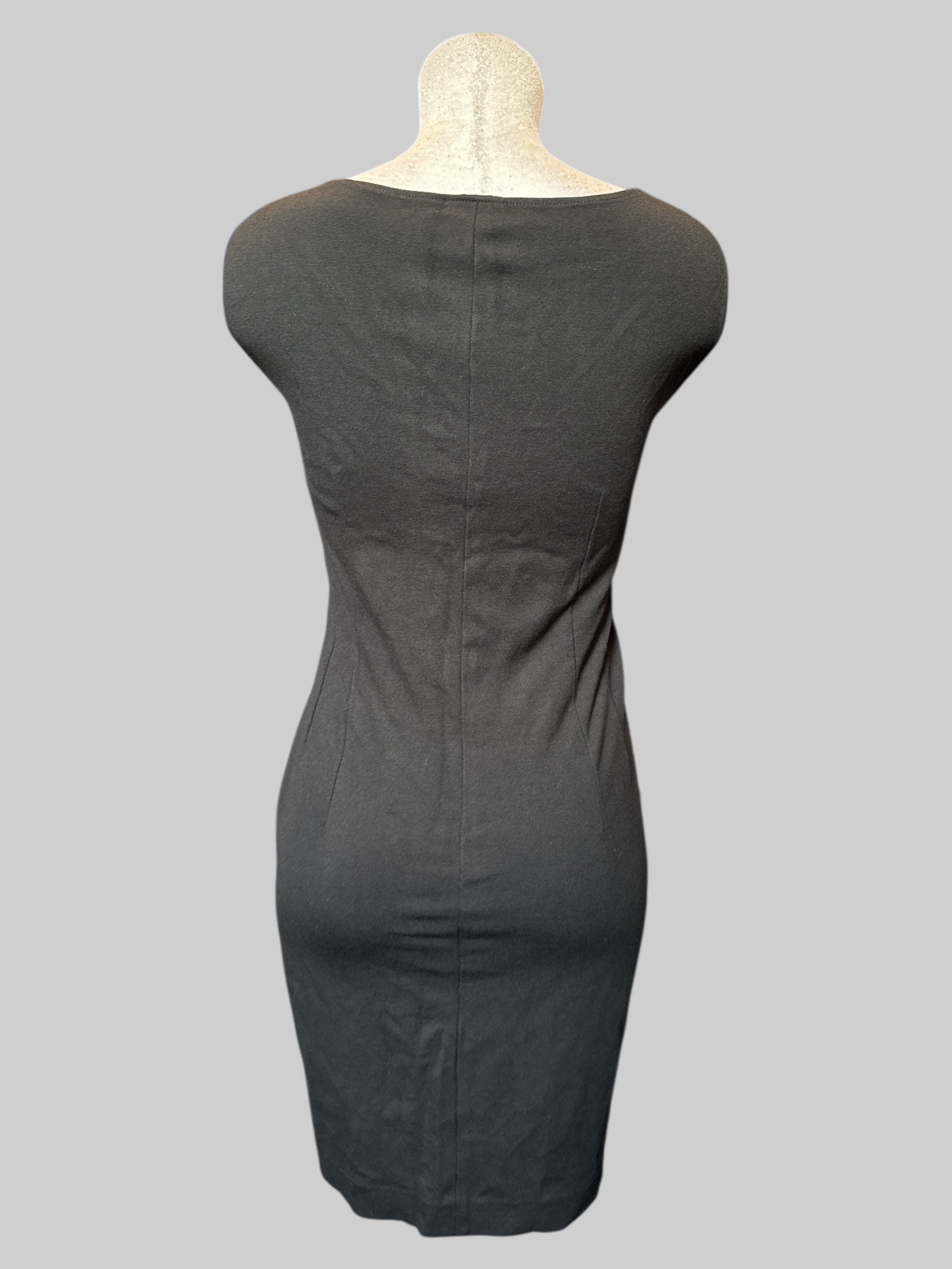 3X Short black sleeveless dress