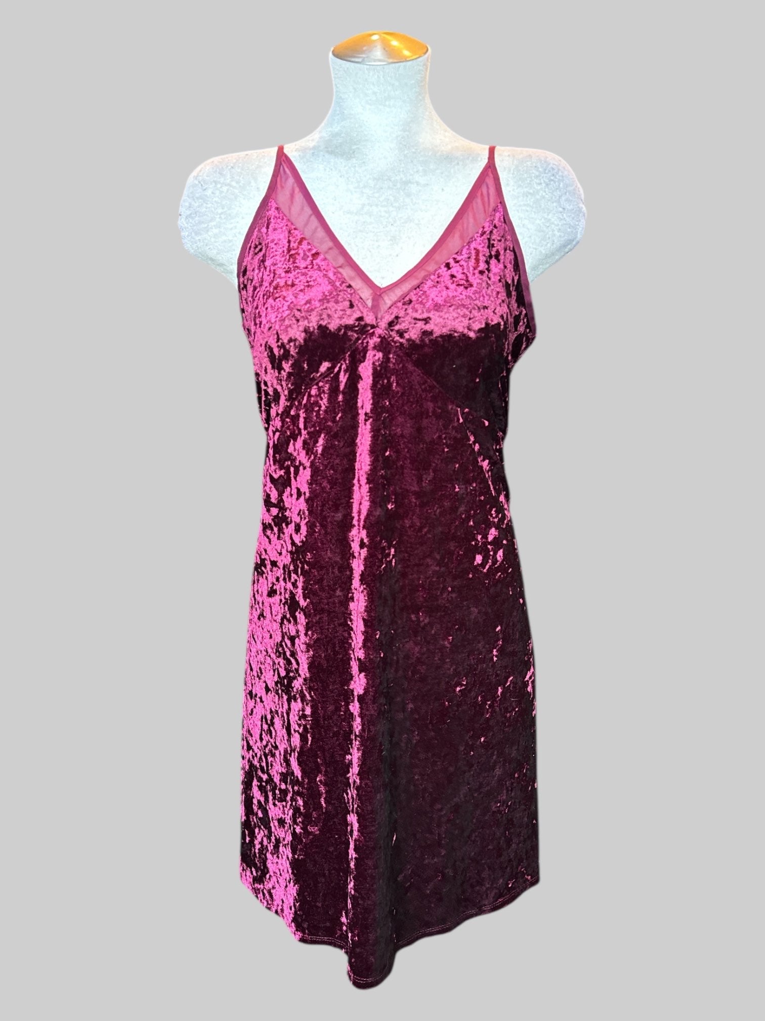 XL Purplish pink crushed velvet dress