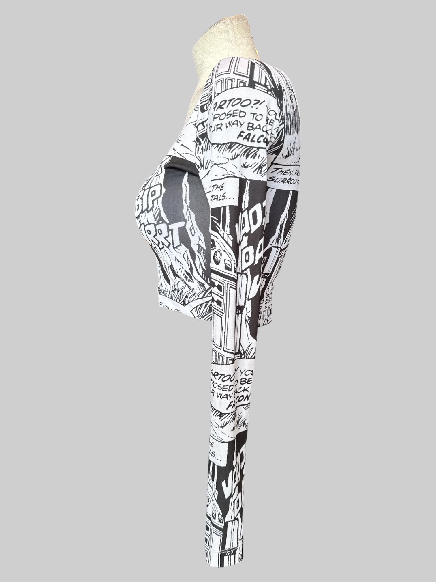 M white and black Star Wars long sleeve crop top