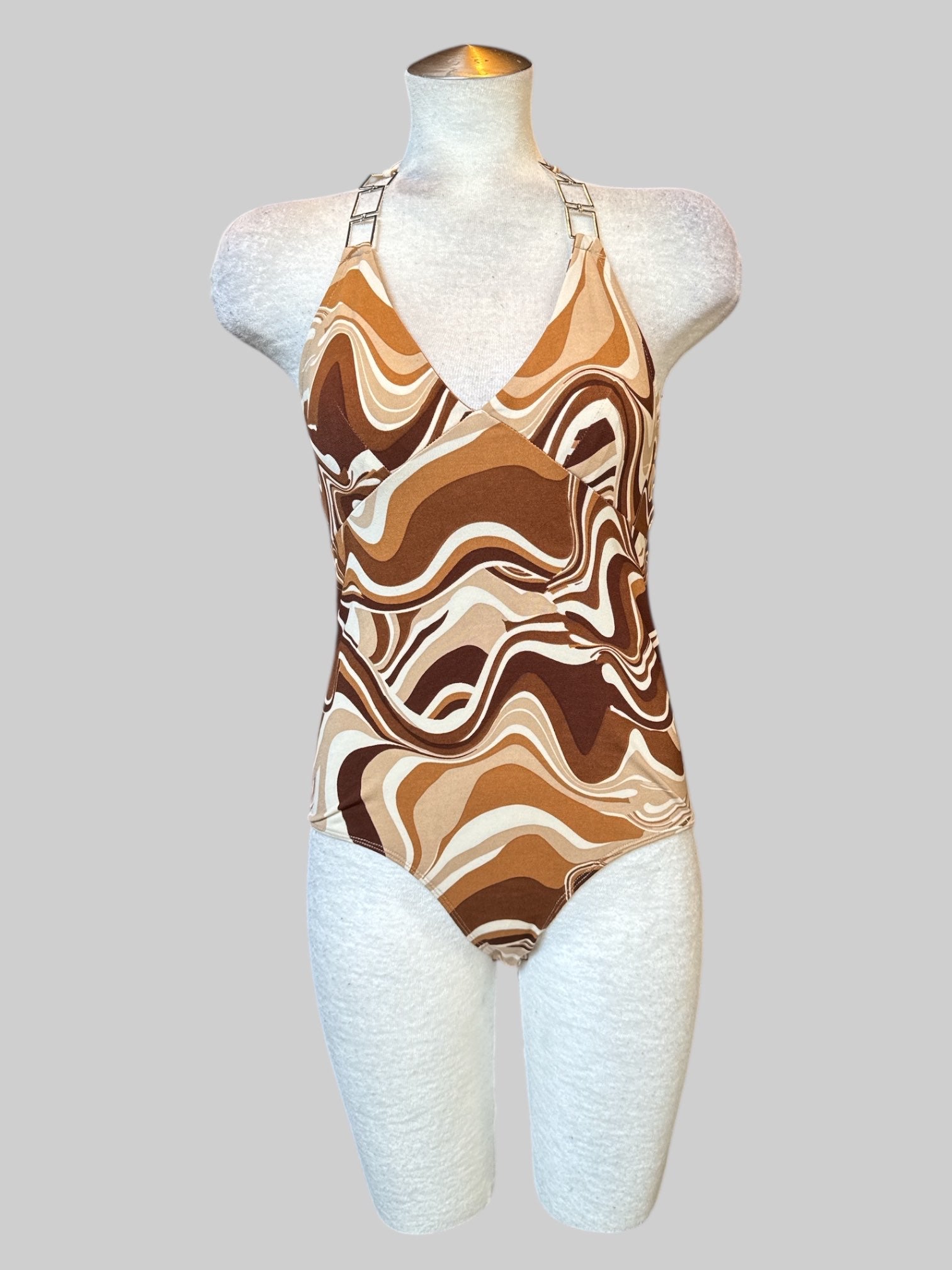 L Wavy brown and white pattern bodysuit with rectangle halter