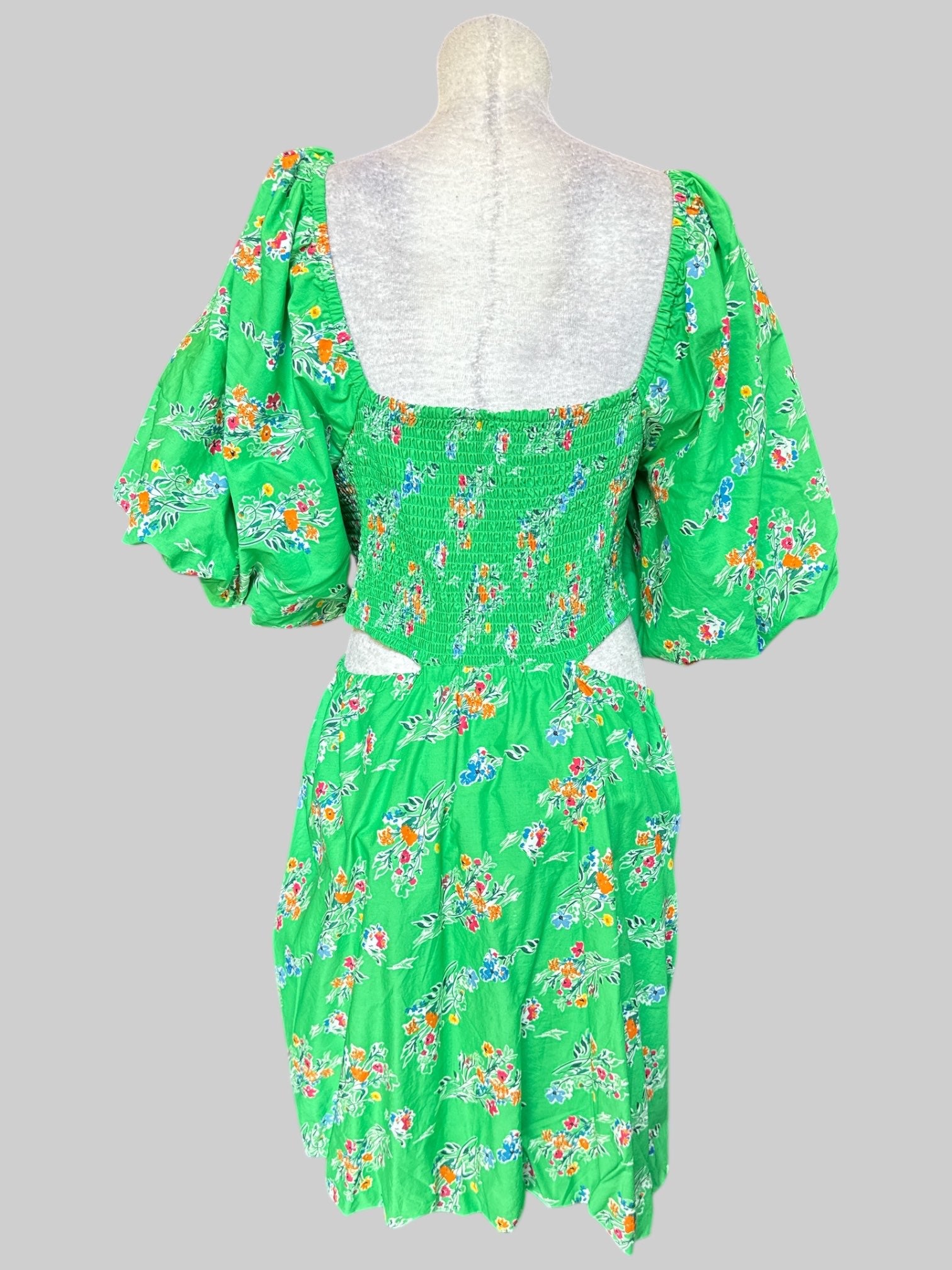 2X NWT Green dress with multicolor florals, side cut outs, shirred back, draping on chest, and balloon sleeves