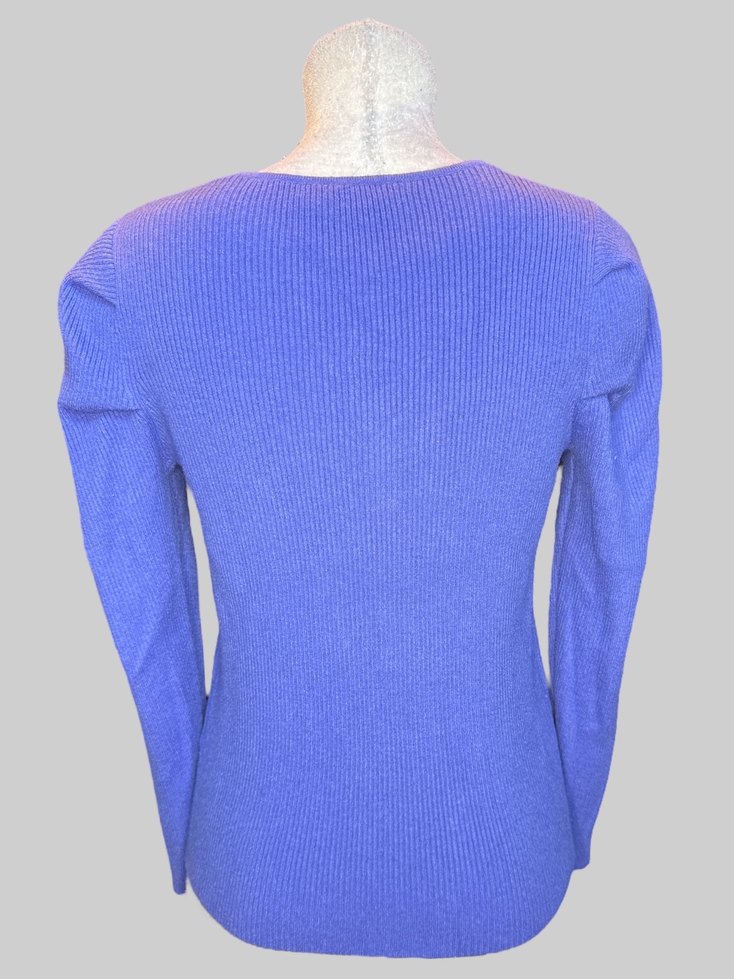 L Purple ribbed sweater top with puff sleeves