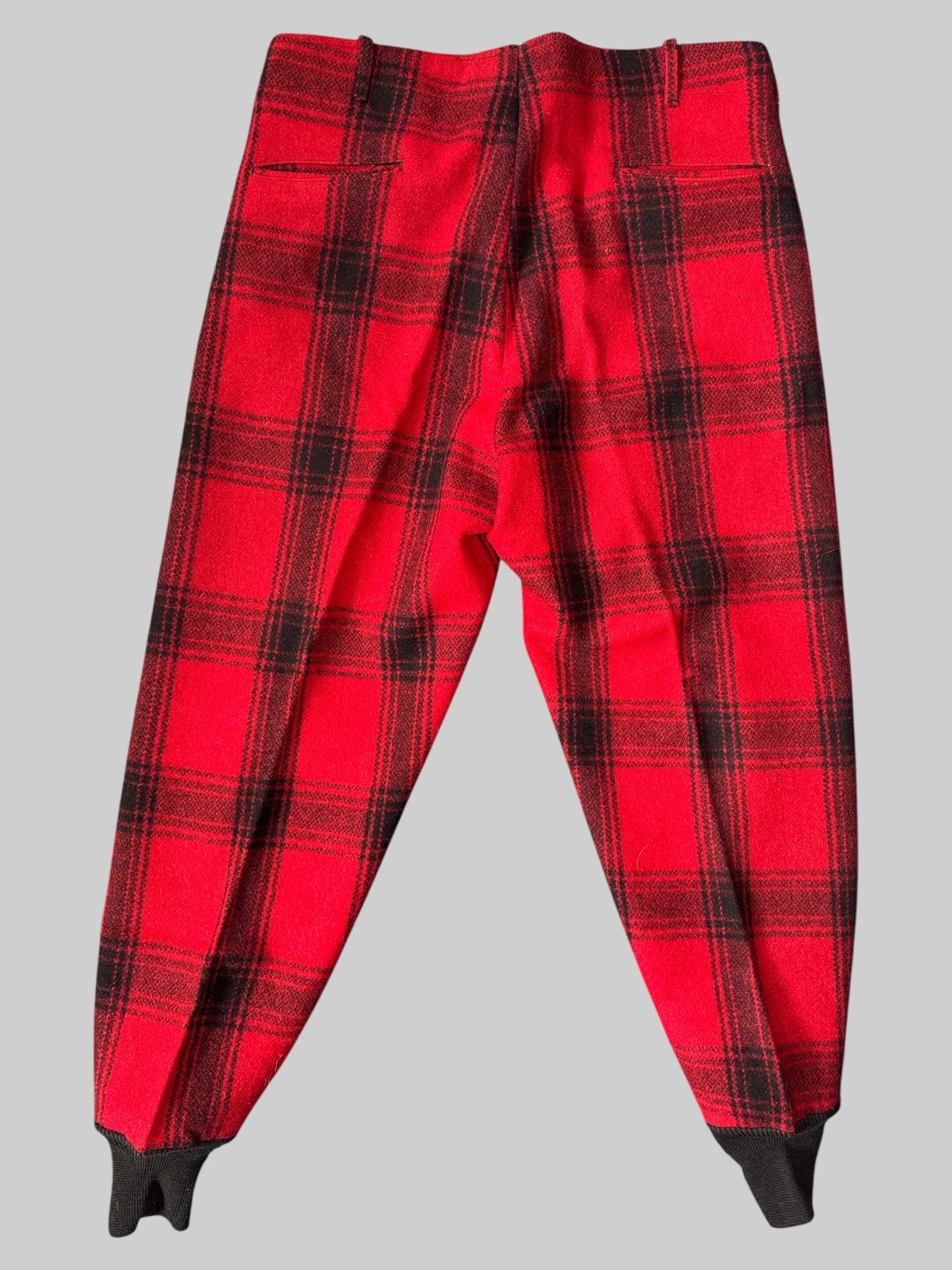 XL Vintage Red plaid heavy pants with pockets, belt, loops, and stretchy cuffs on bottom