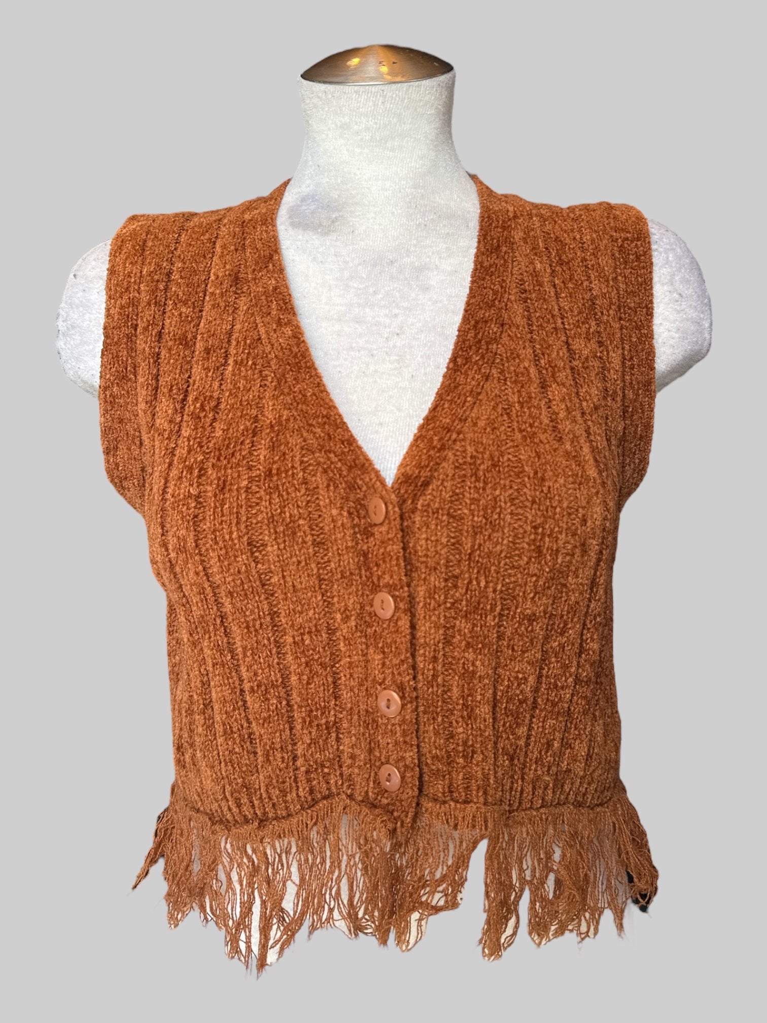 L Vintage brown button up sweater vest with fringe edges