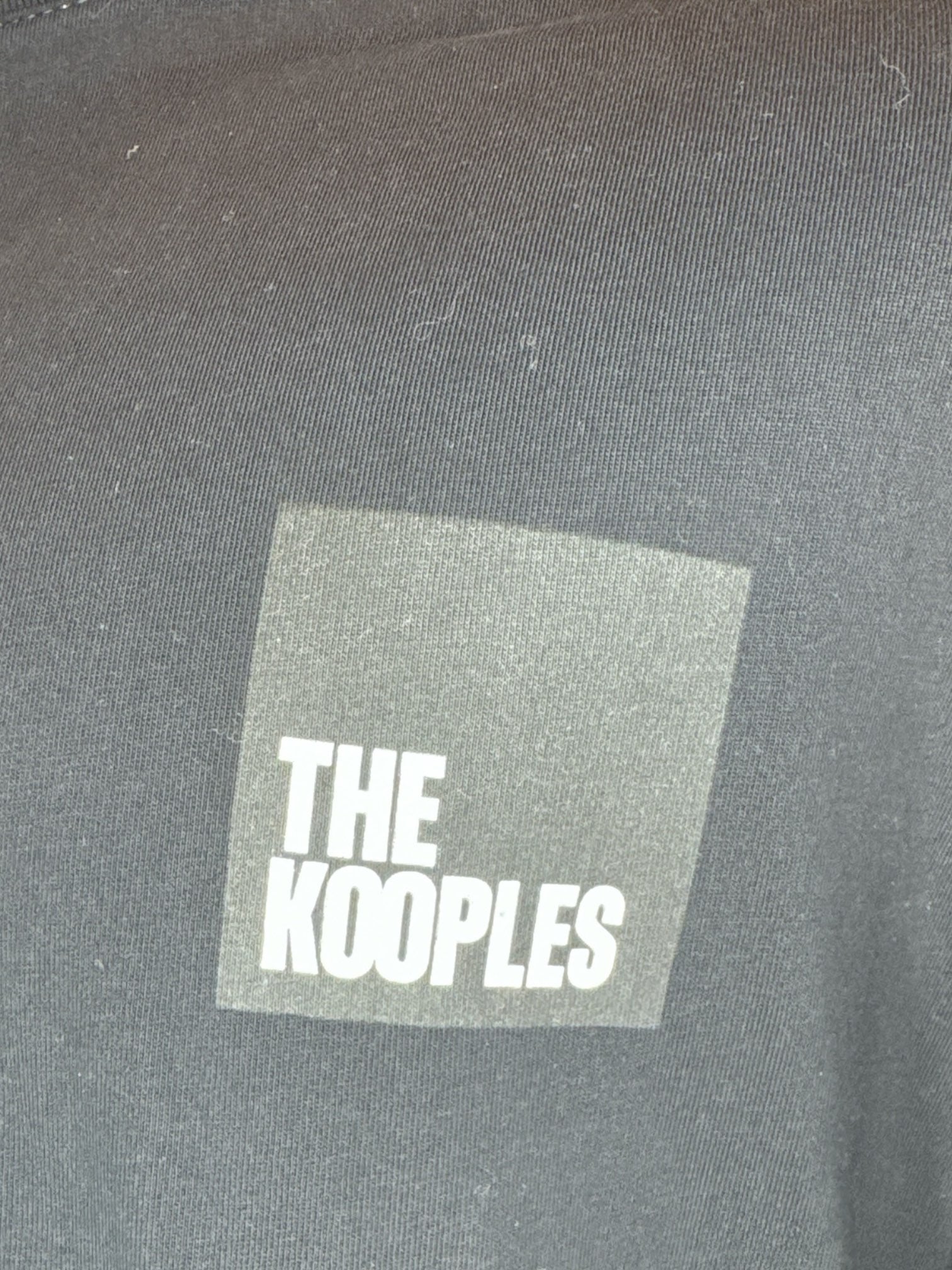 0X black designer T-shirt