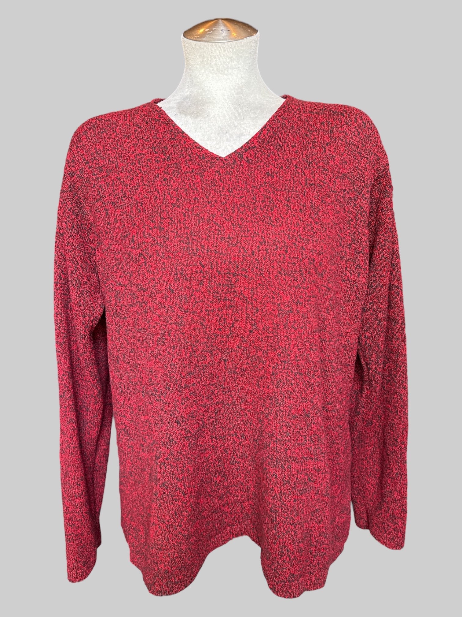0X red and black knit sweater