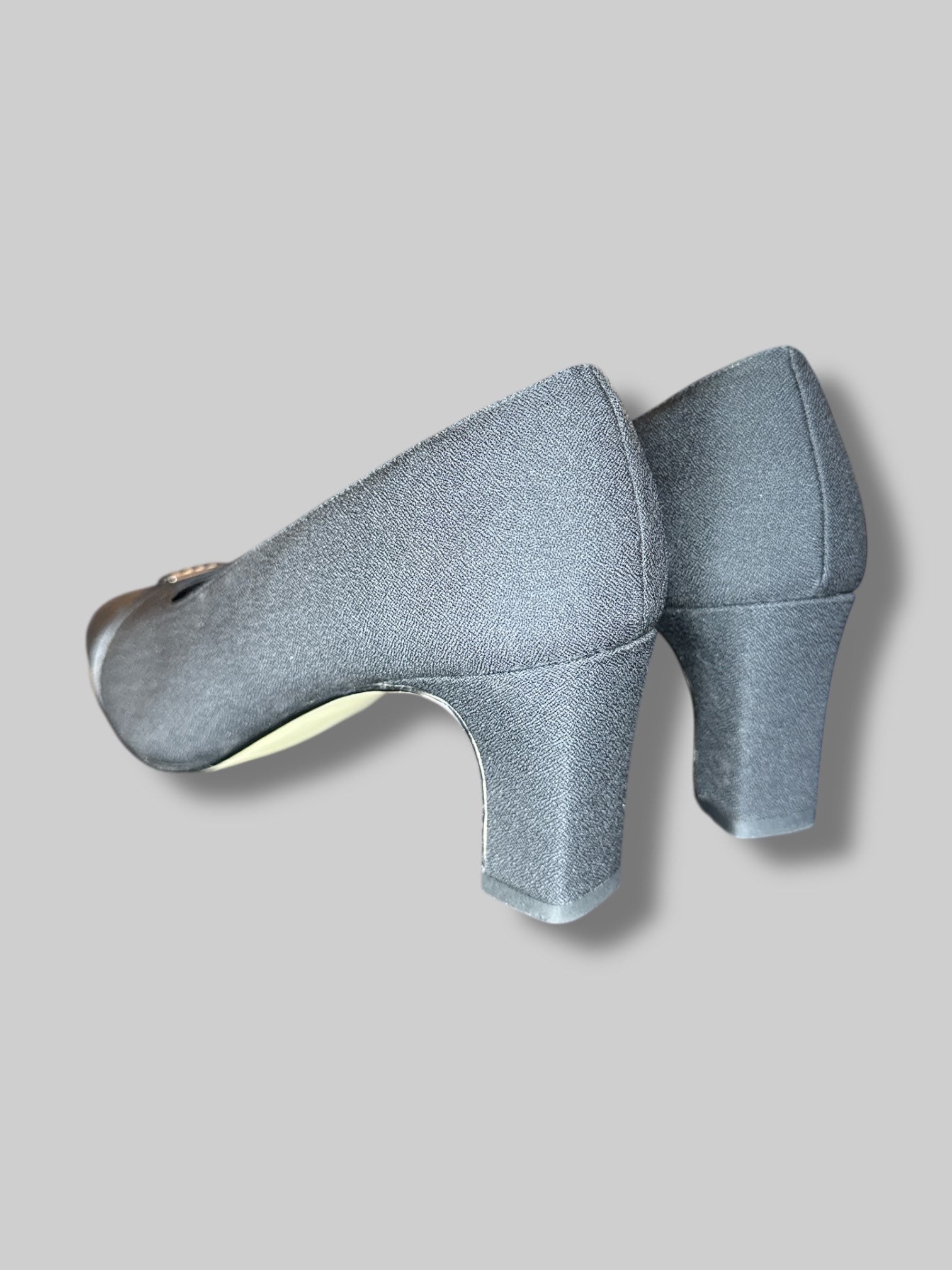 vintage black heels size 9.5