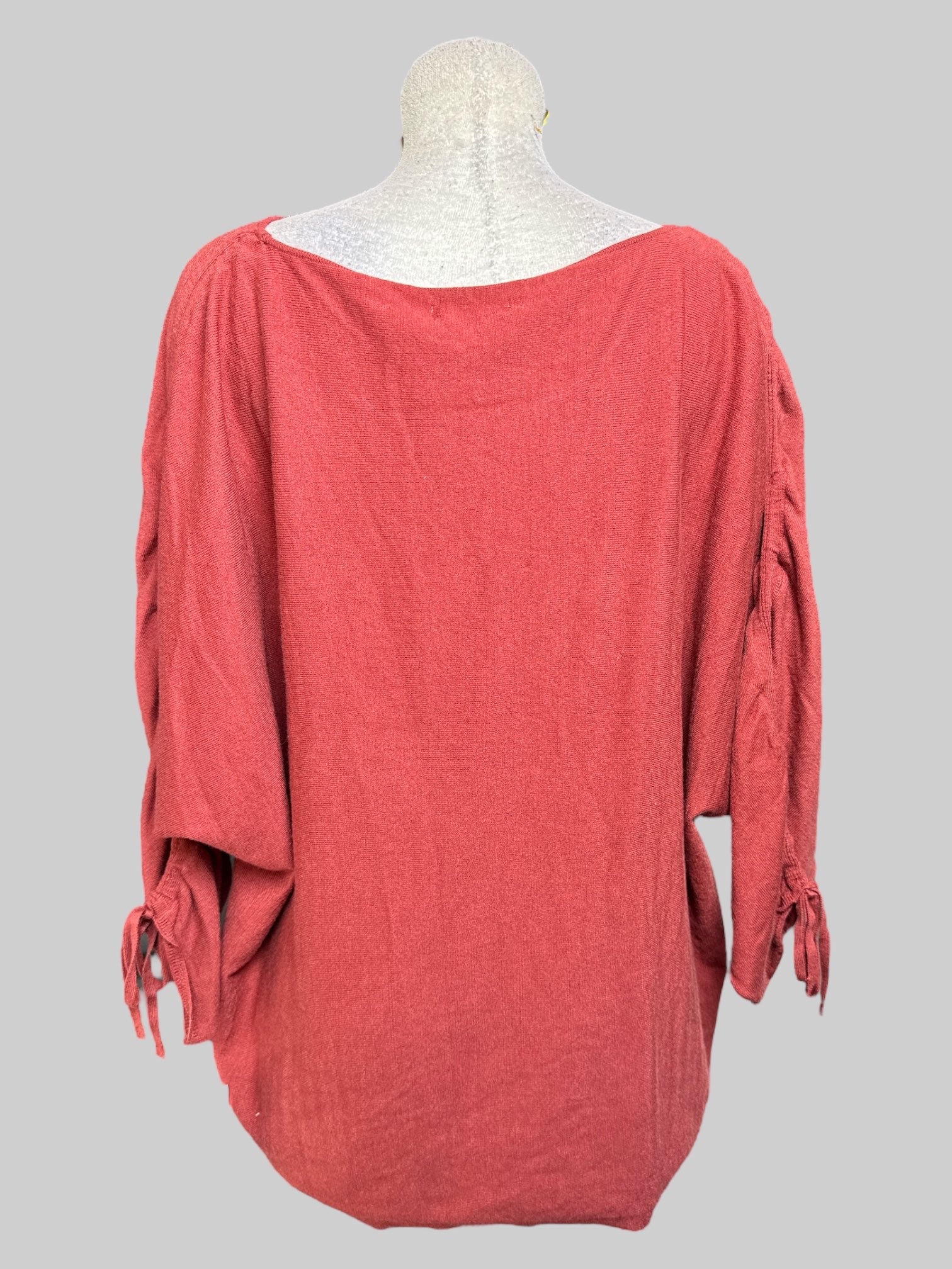 4X NWT Orange sweater top with drawstring sleeves with ties