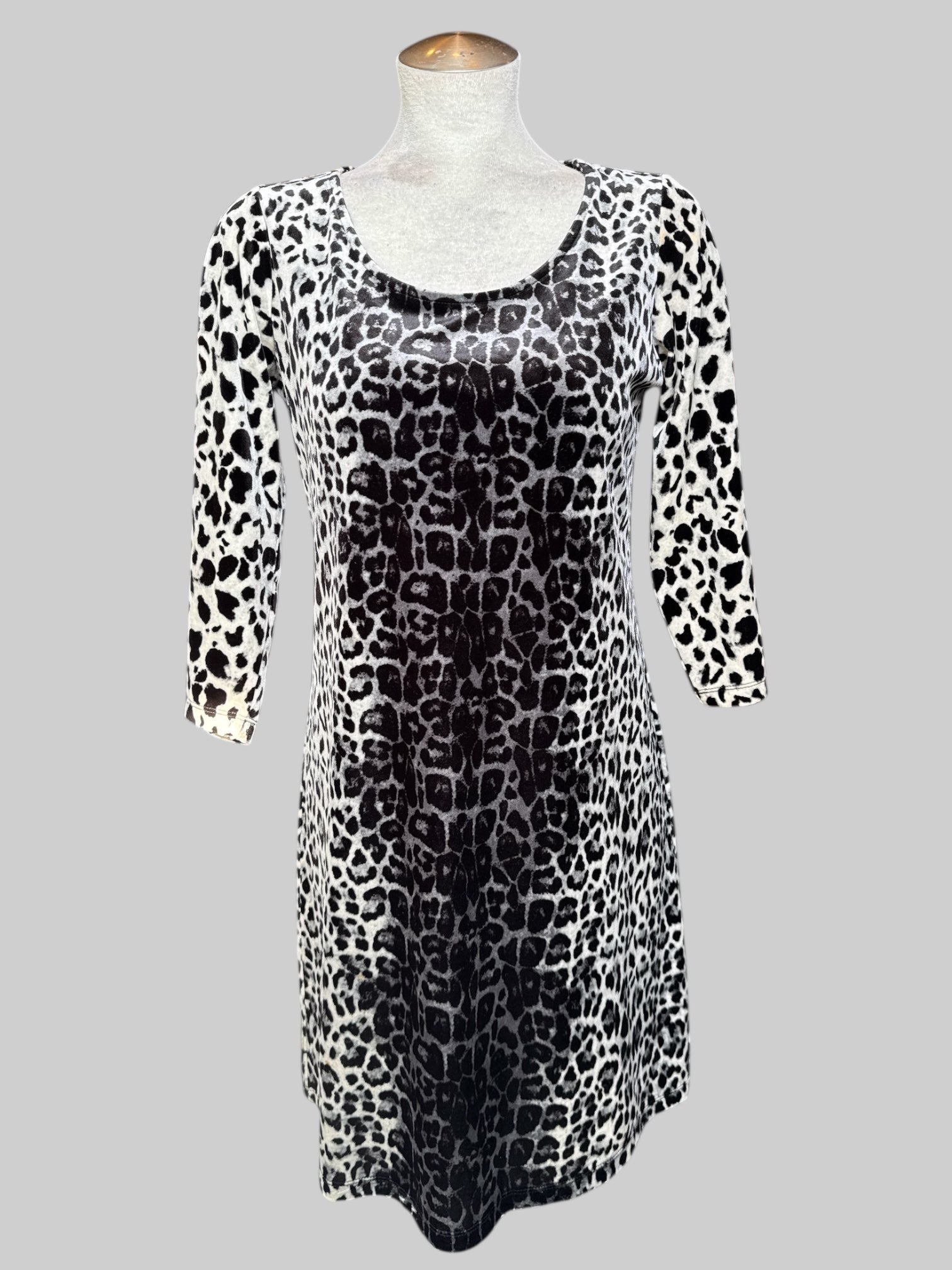 M Velvet leopard print body con dress