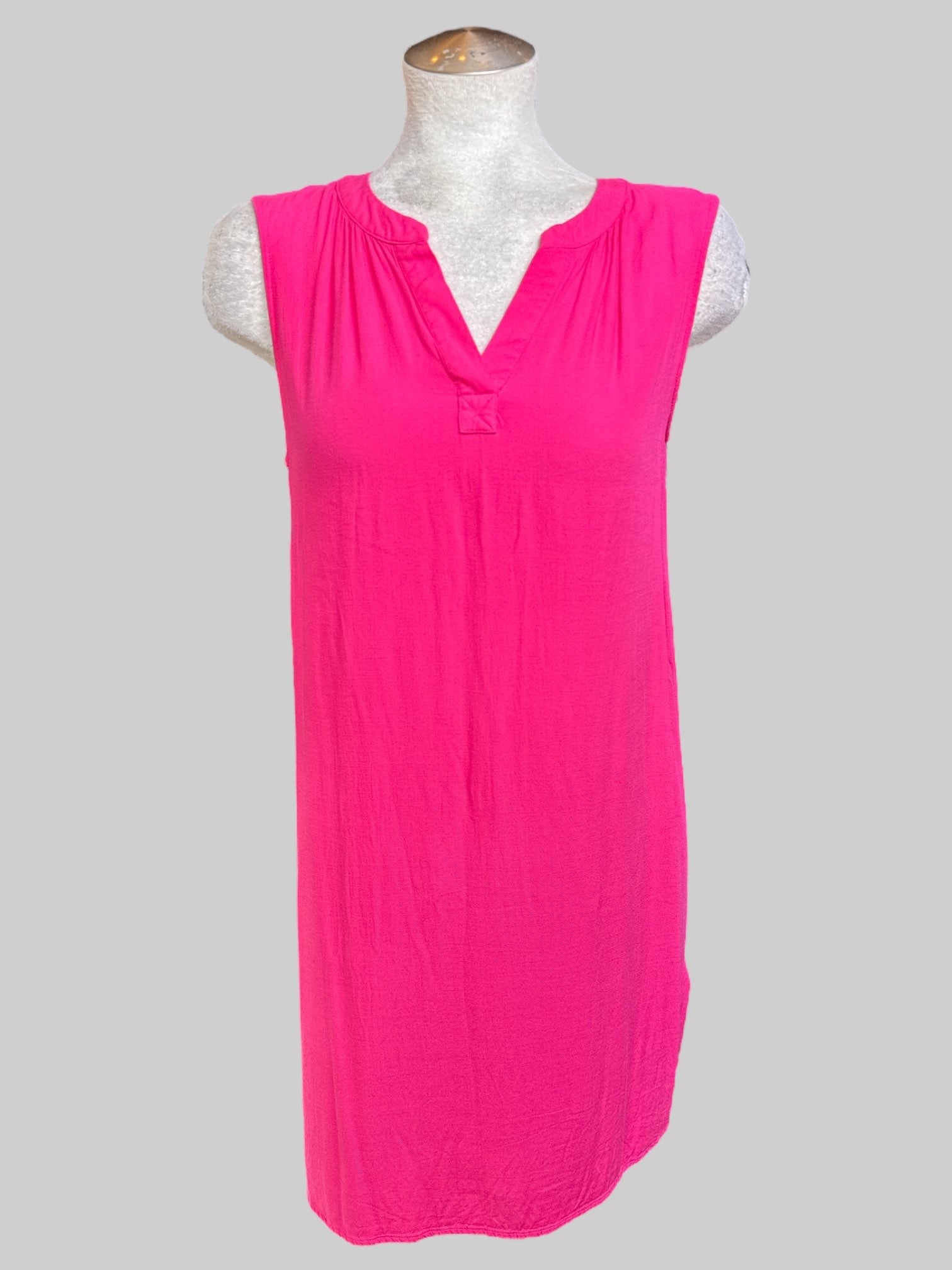 M Sleeveless pink shift dress with pleating