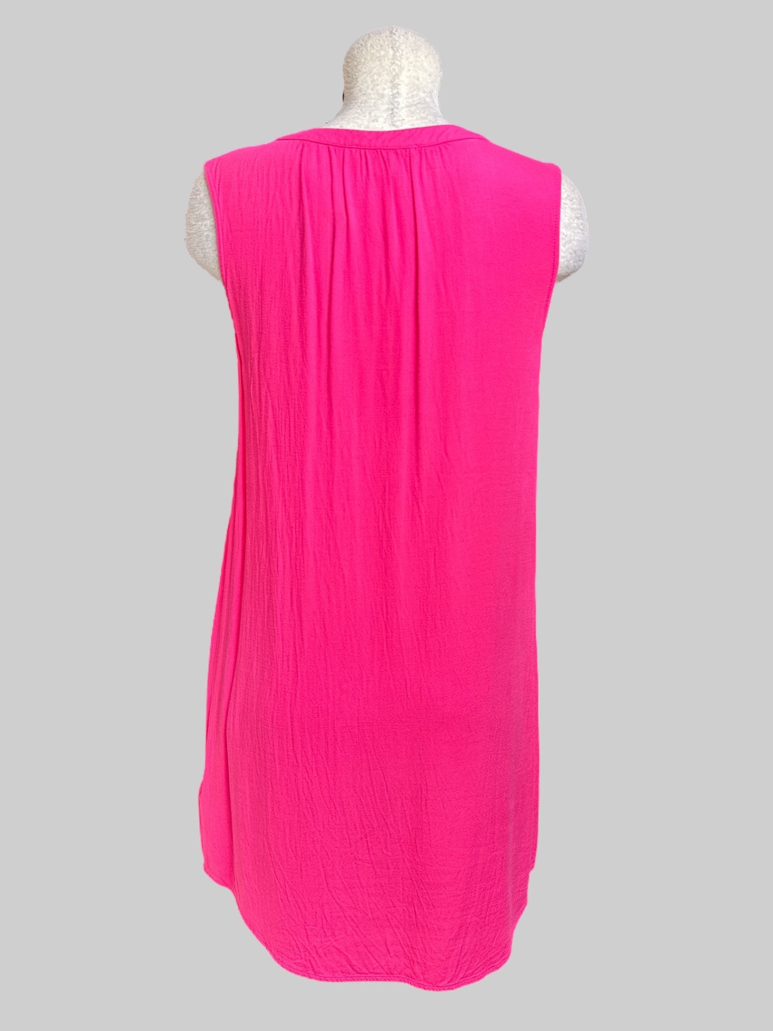 M Sleeveless pink shift dress with pleating