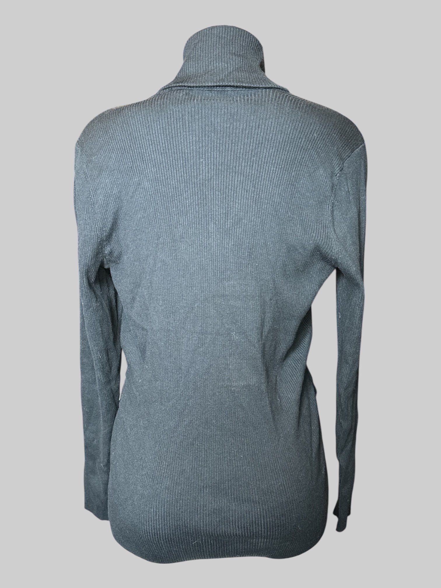 L black ribbed texture wrap sweater with buckles on side