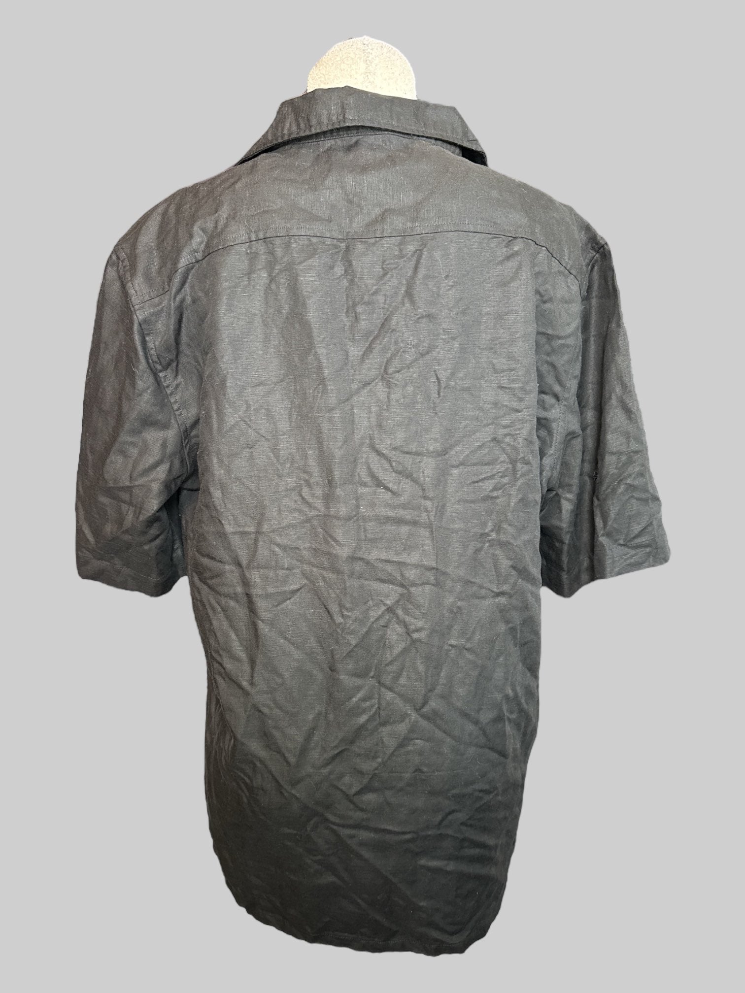 XL black short sleeve button down with white floral embroidery on front