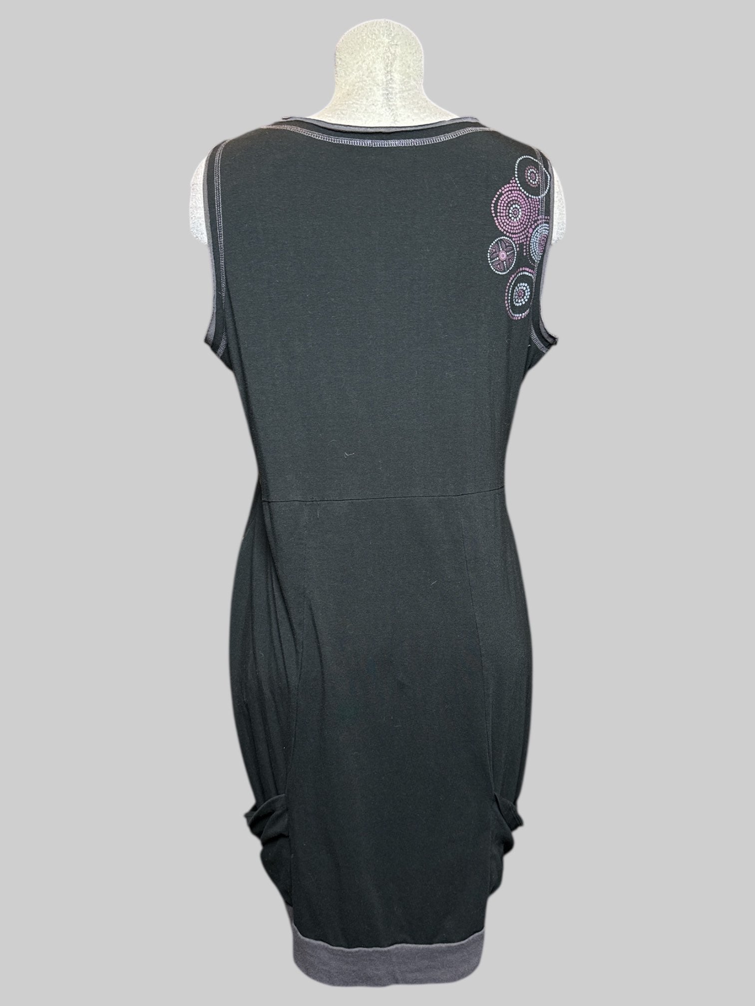 3X black and gray dress with pink details