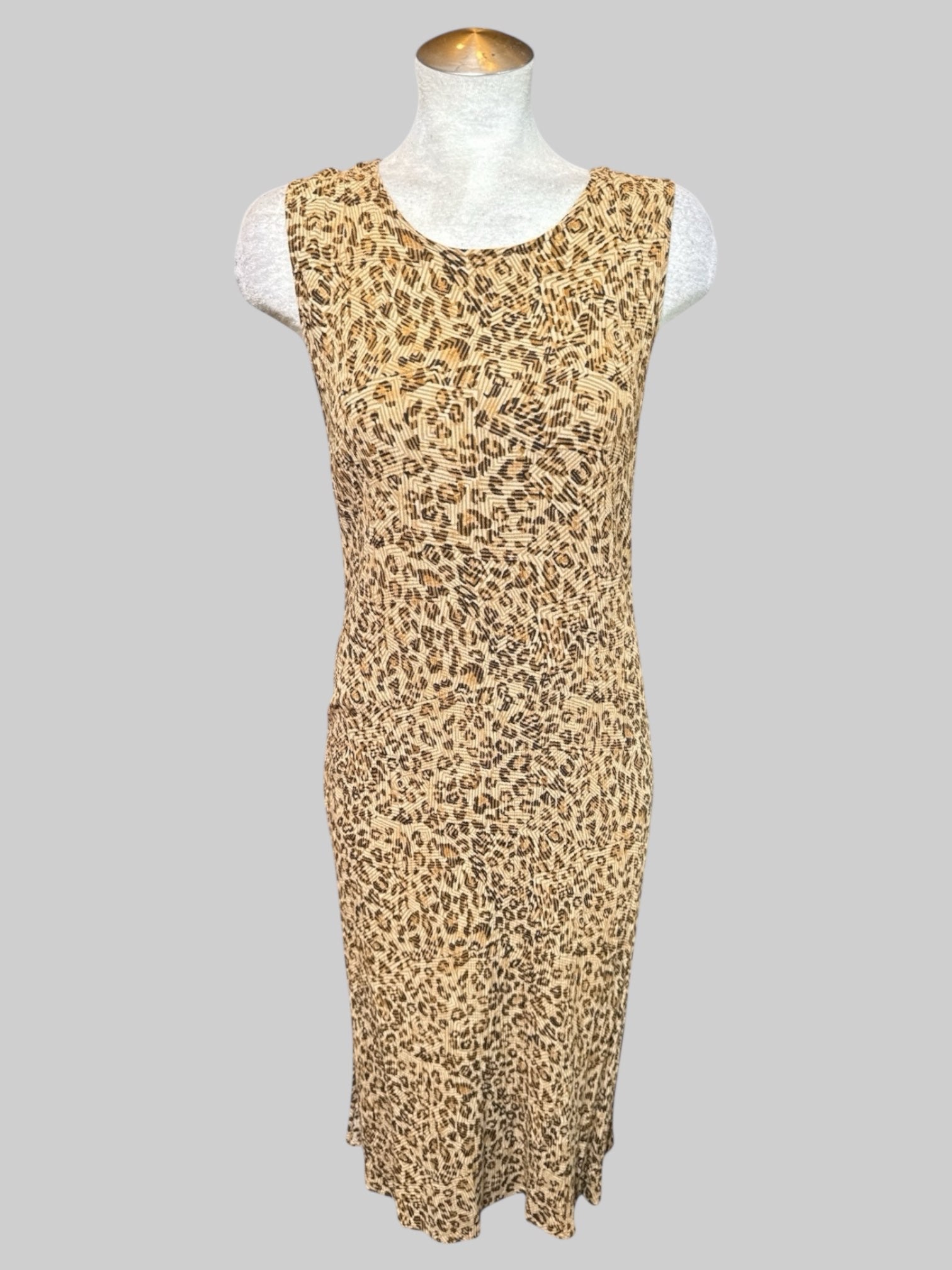 M vintage sleeveless cheetah print with geometrical designs dress