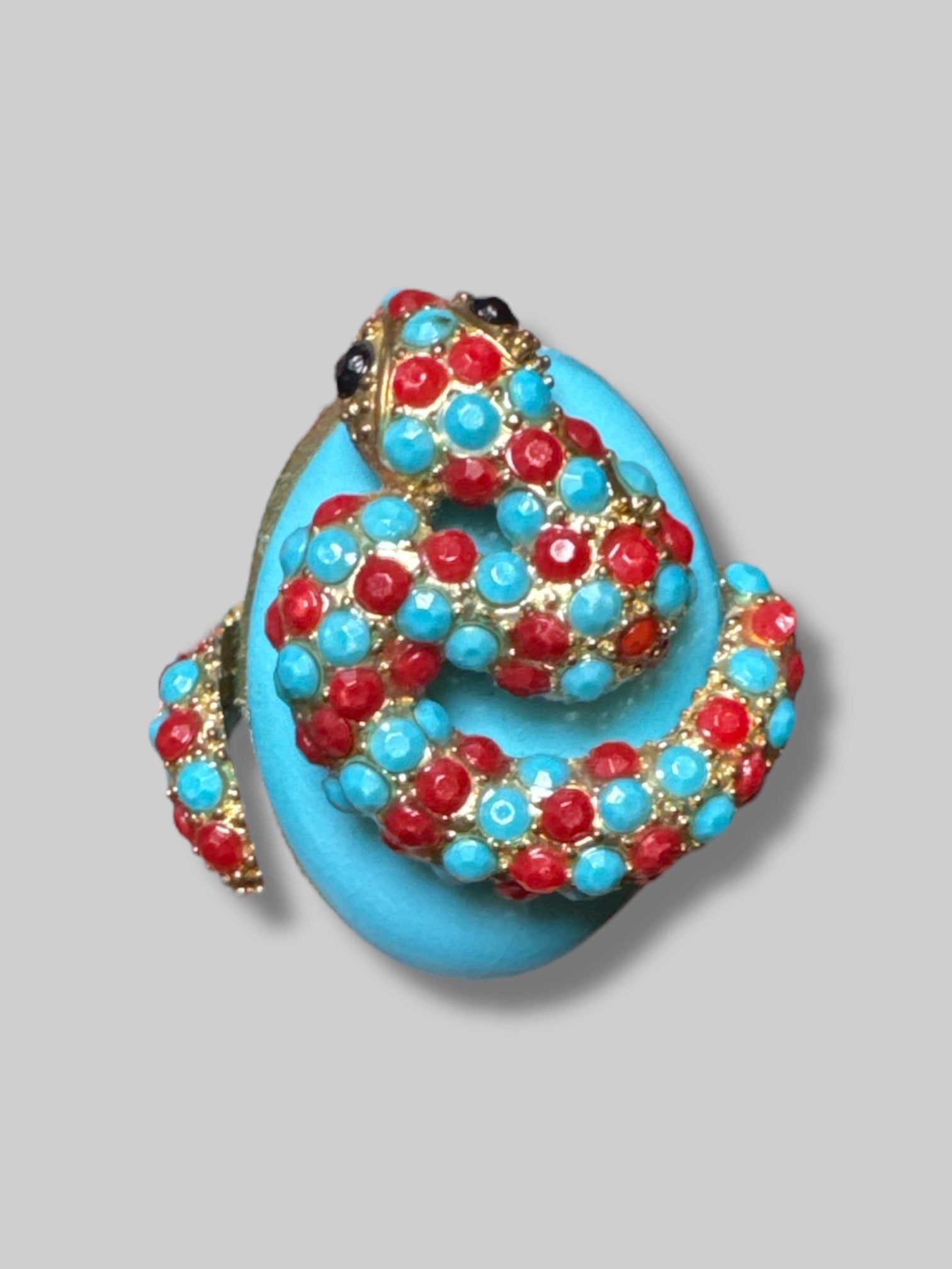 Size 7 blue statement ring with blue and red rhinestone snake