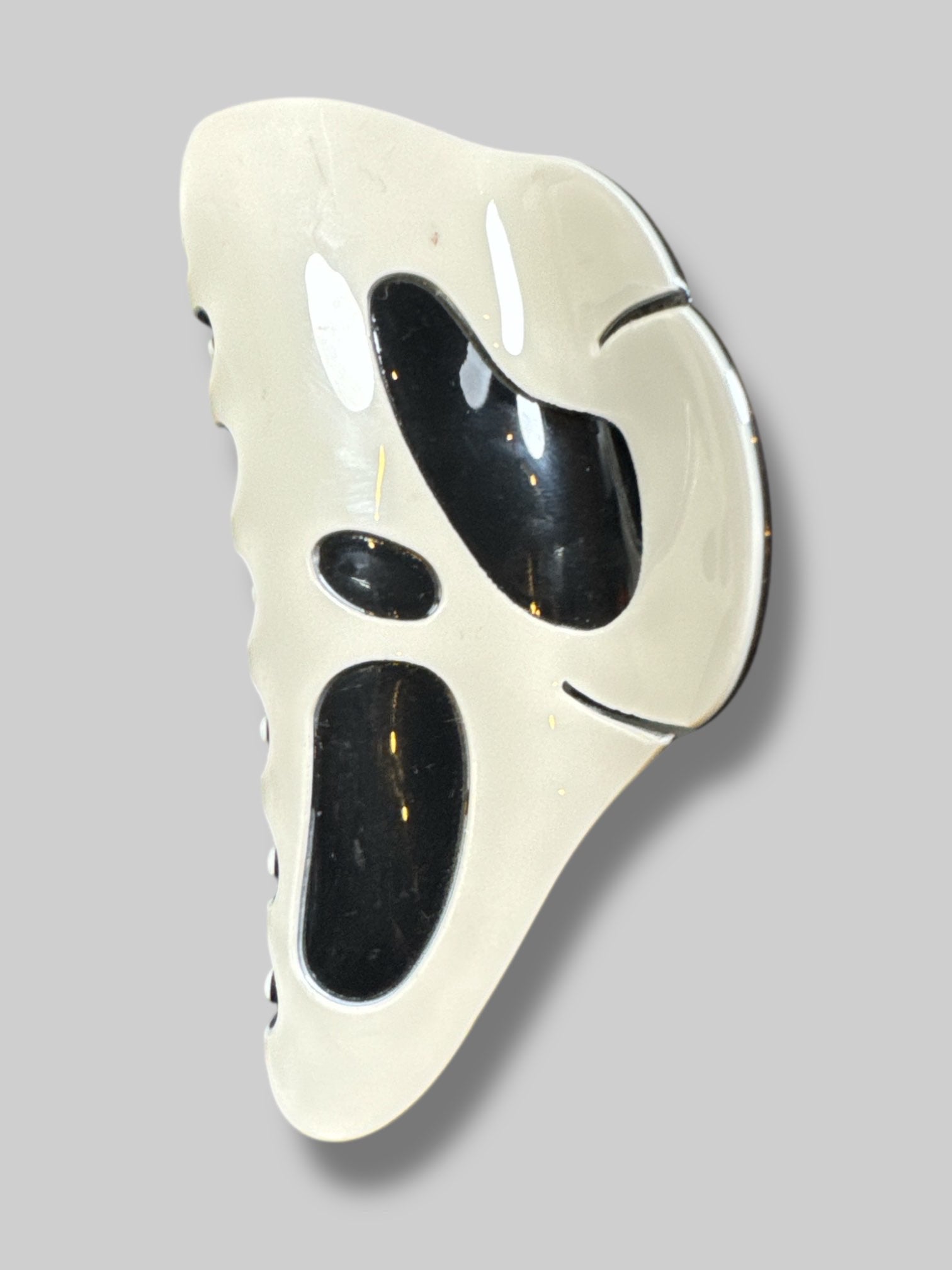 3” ghost face claw clip