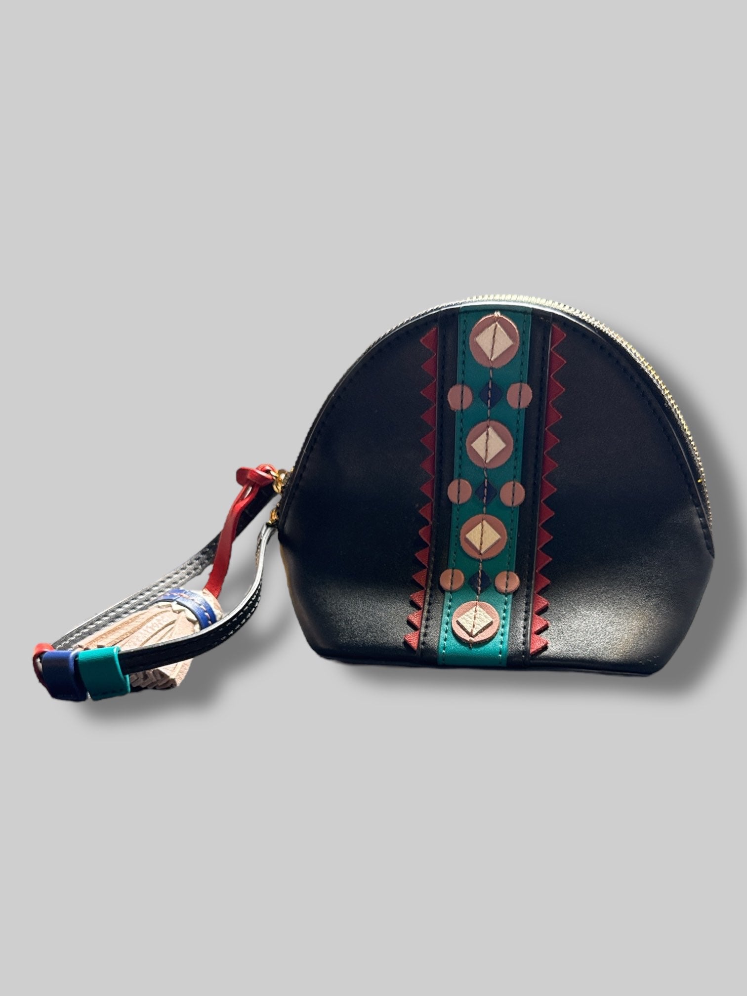 5.5in black bag with layered design