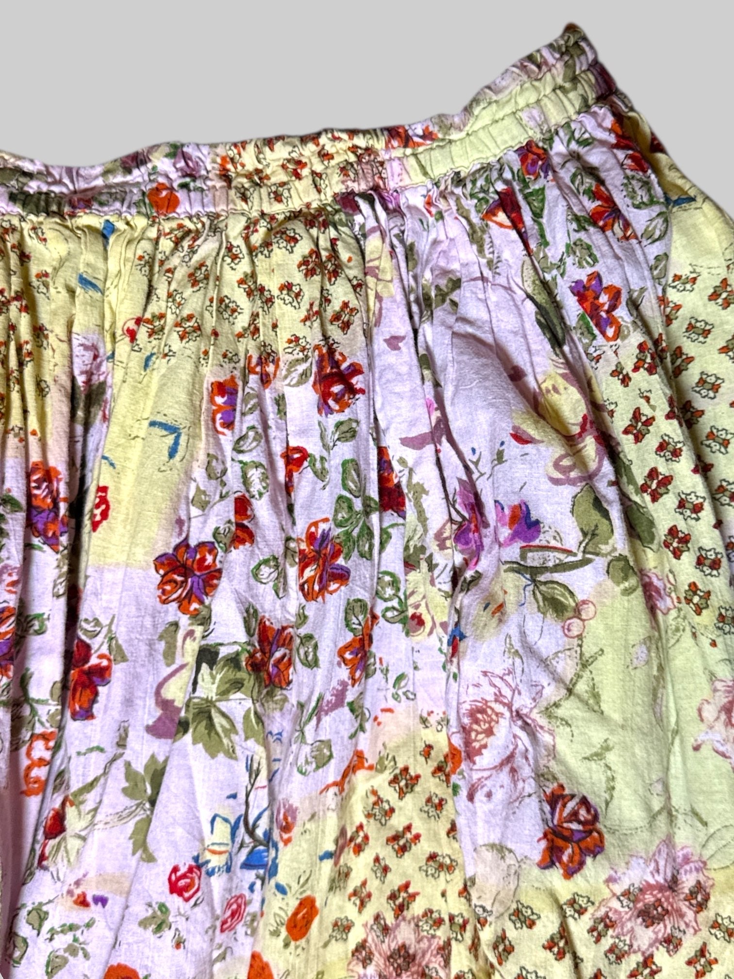 2X Vintage yellow and pink multi pattern skirt with elastic waistband