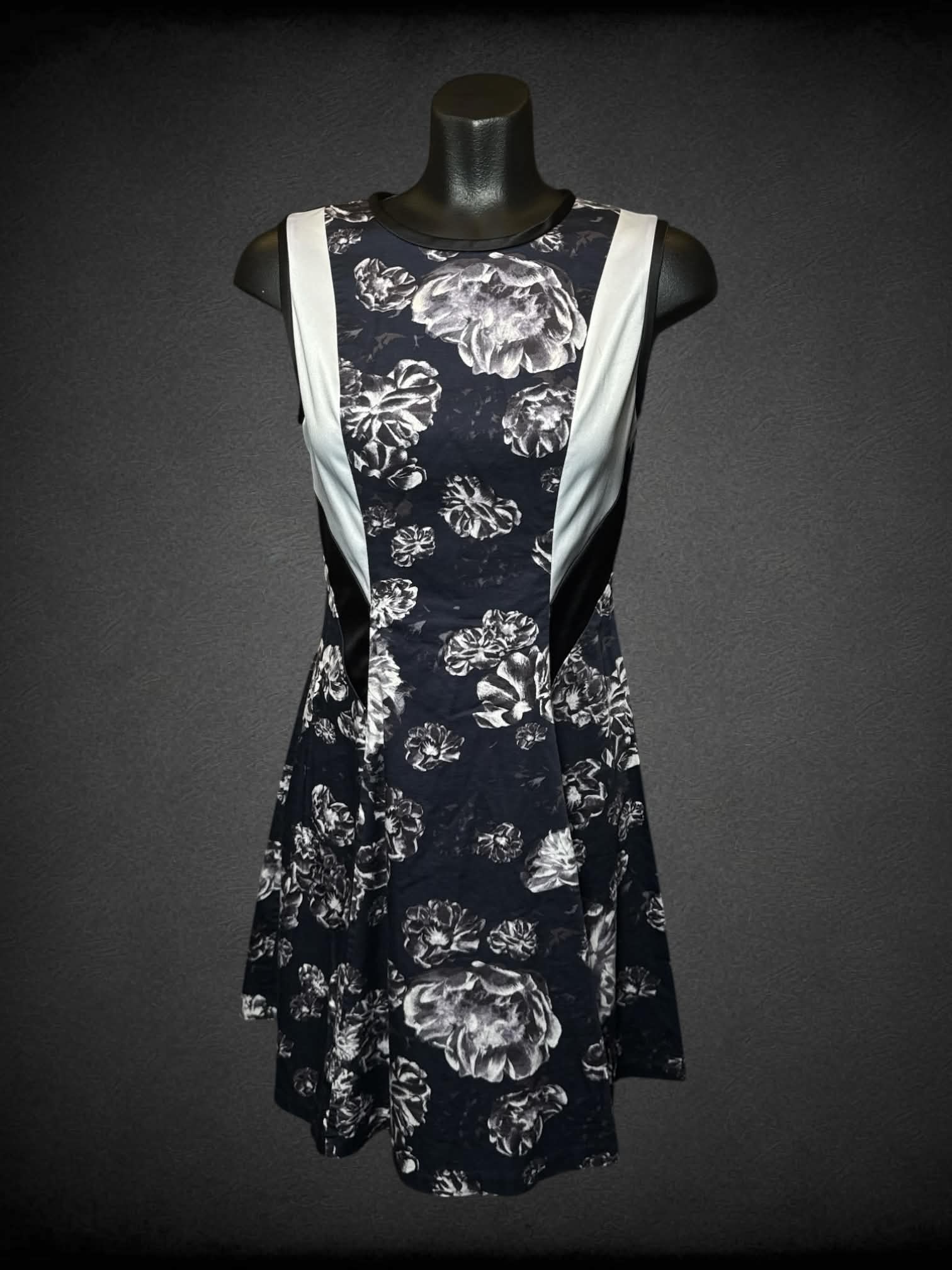 women in a black dress Shop the Elegant Chelsea Black Maxi Dress