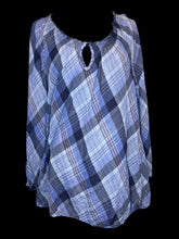 Load image into Gallery viewer, 4X Purple plaid balloon sleeve stretch neckline cotton top w/ button keyhole detail, &amp; elastic hem
