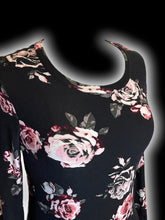 Load image into Gallery viewer, M Black, pink, &amp; green floral print long sleeve scoop neck top

