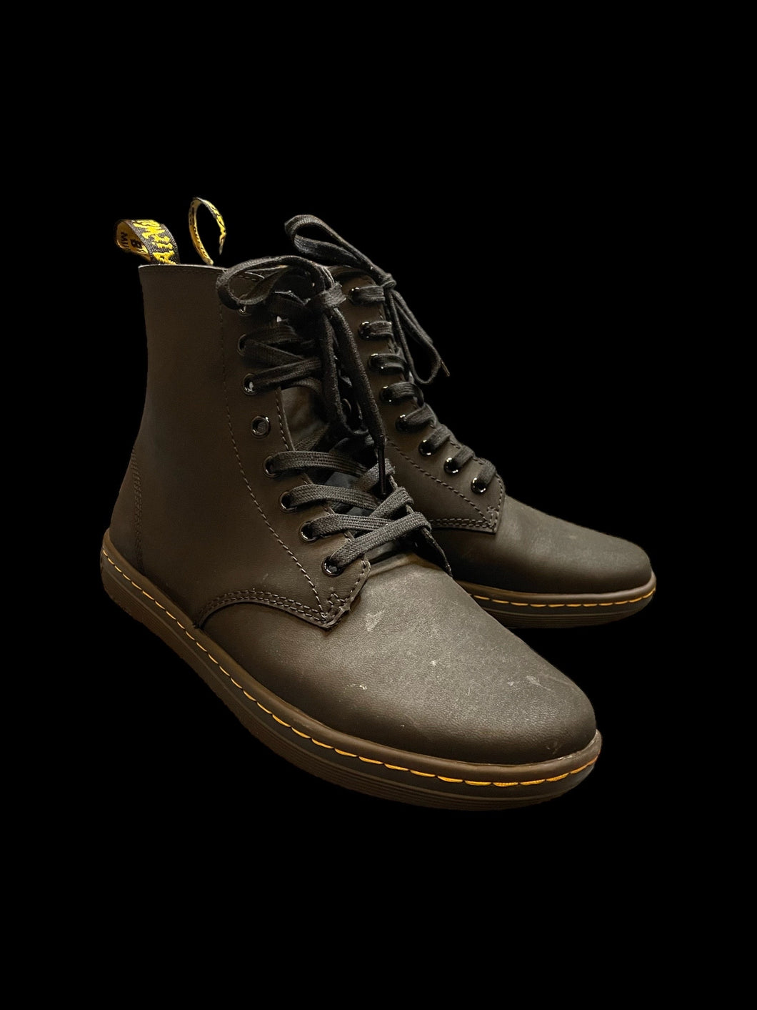 9M/10W Black leather Dr. Martens lace-up boots