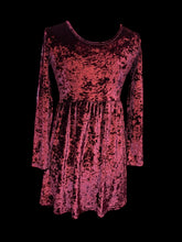 Load image into Gallery viewer, M Burgundy crushed velvet long sleeve scoop neck a-line dress
