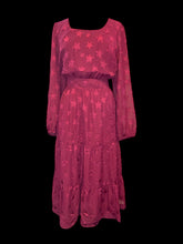 Load image into Gallery viewer, 1X NWT Berry star pattern balloon sleeve scoop neckline tiered maxi dress w/ button keyhole closure, &amp; shirred waist
