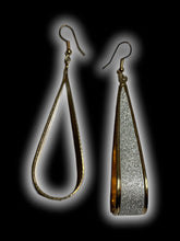 Load image into Gallery viewer, Bronze-like &amp; sparkly silver teardrop loop wire hook dangle earrings
