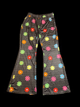 Load image into Gallery viewer, XL Black &amp; multicolor flare leg pants w/ floral pattern, &amp; elastic waist
