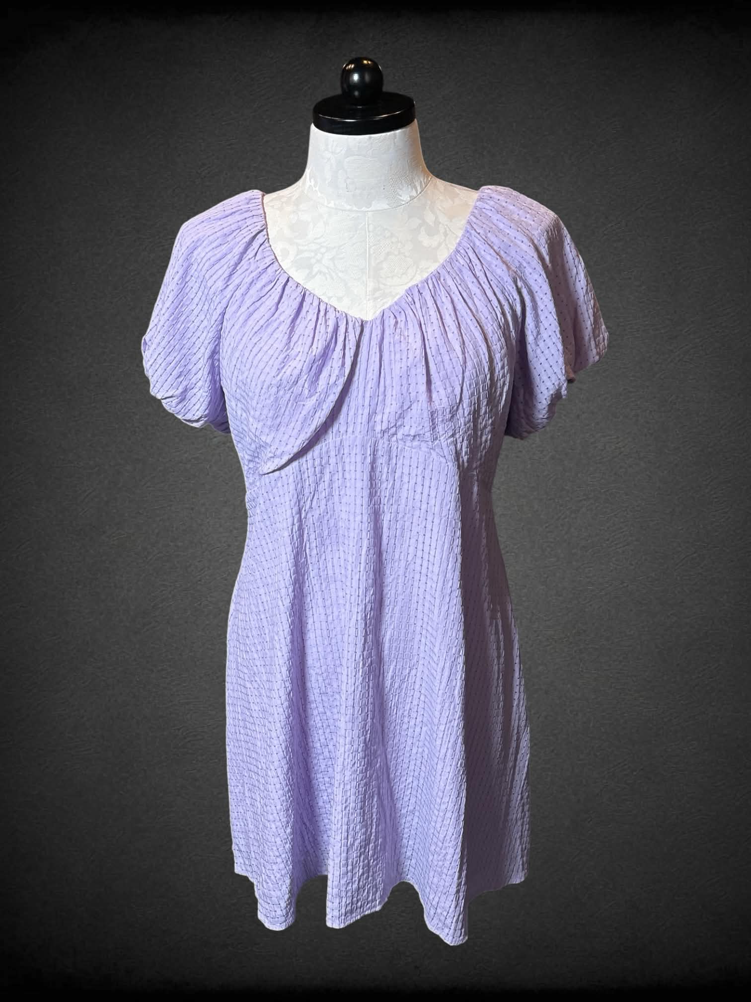 XL Old Navy purple sundress with puff sleeves, shirred back and empire waist seem