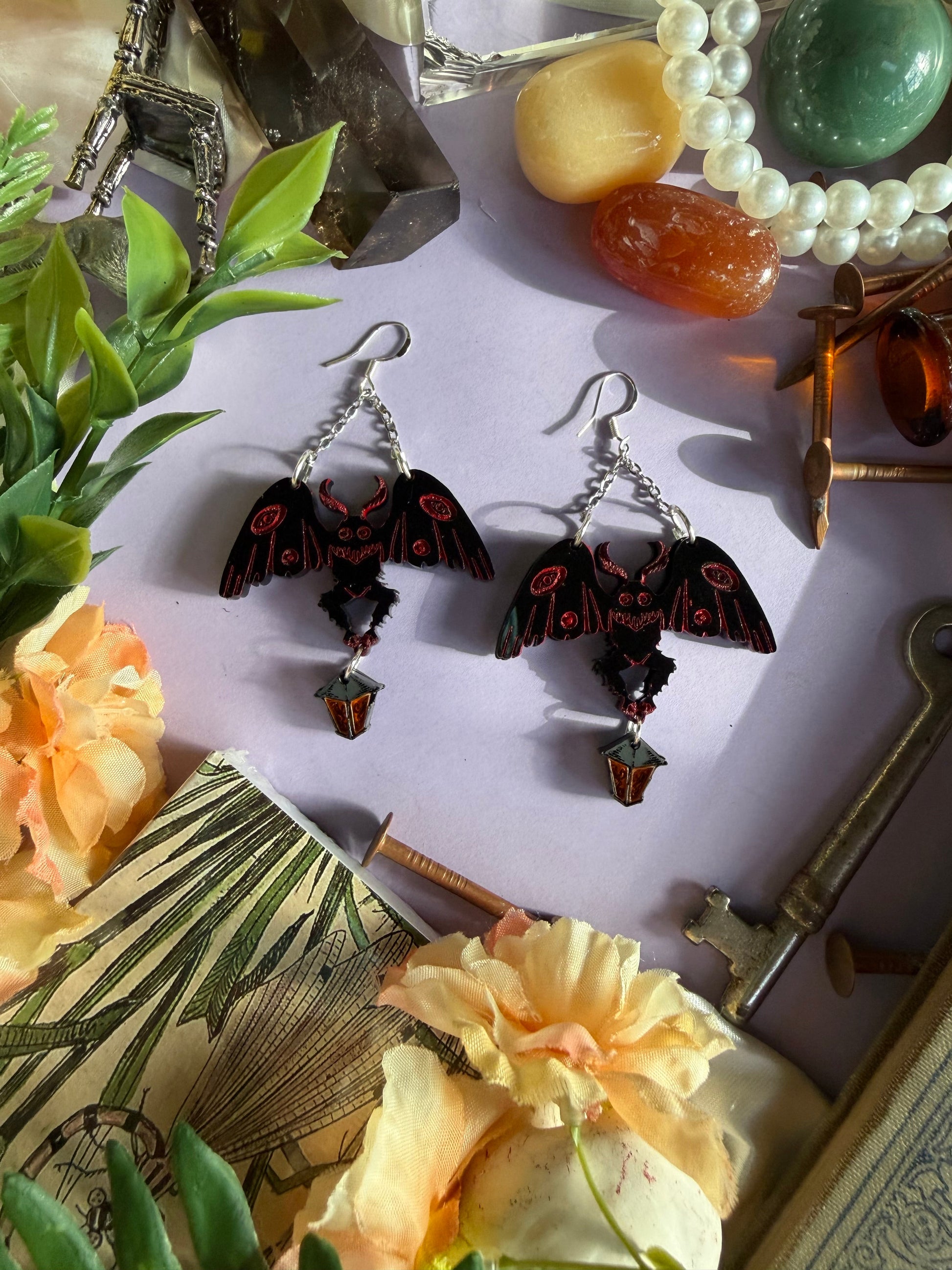 🕯️👁️‍🗨️🖤MOTHMAN🖤👁️‍🗨️🕯️