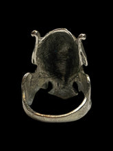 Load image into Gallery viewer, 13.5 Silver-like skull helm profile ring w/ swirl details
