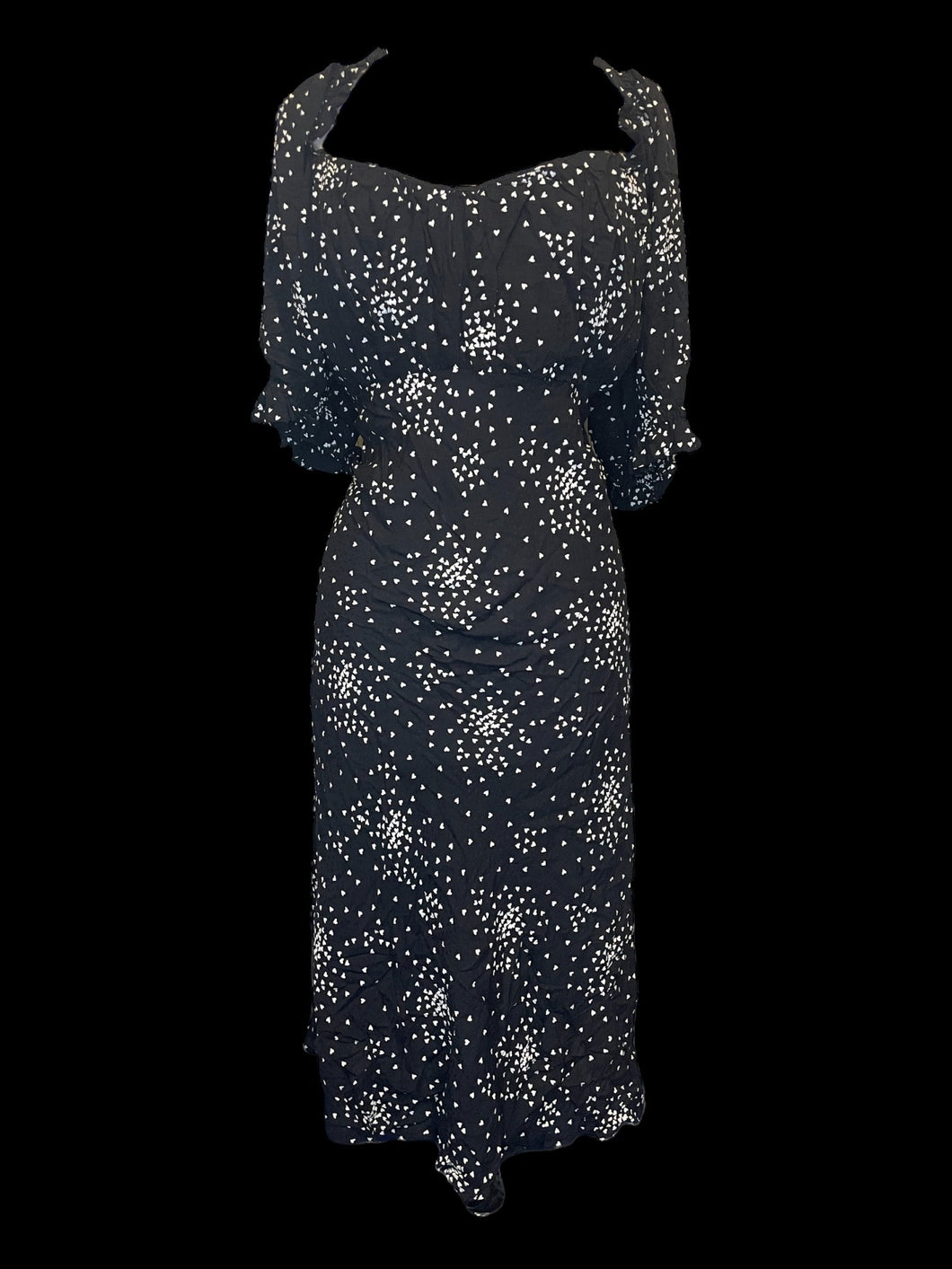2X NWT Black & white heart pattern puff sleeve off the shoulder midi dress w/ partial button down closure