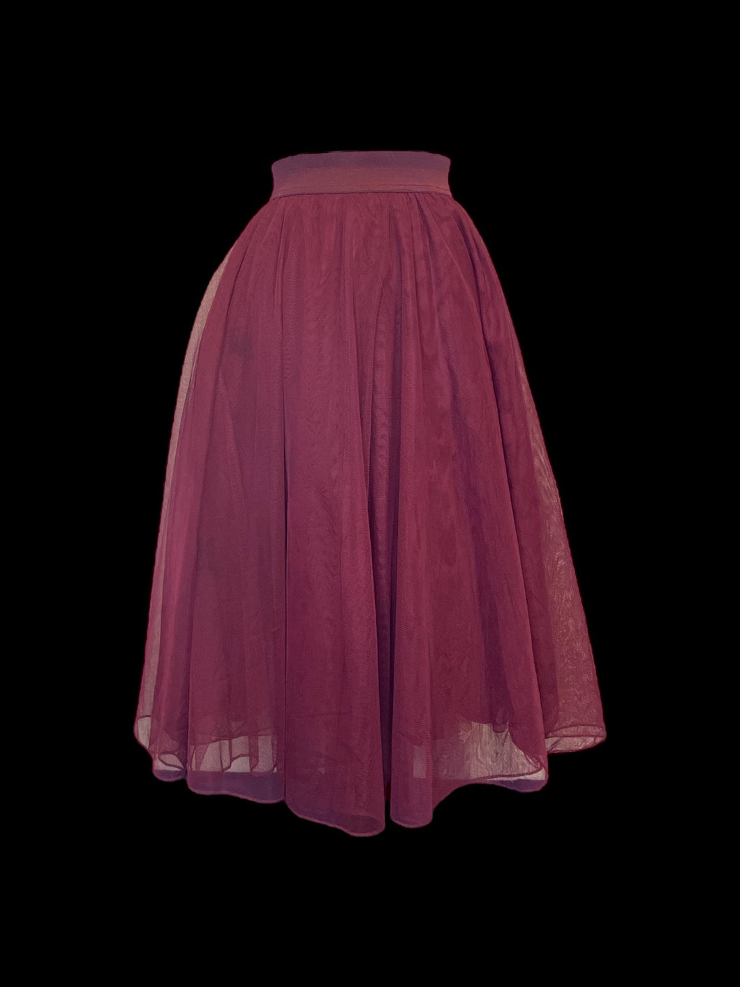 2X Burgundy layered mesh skirt w/ elastic waist