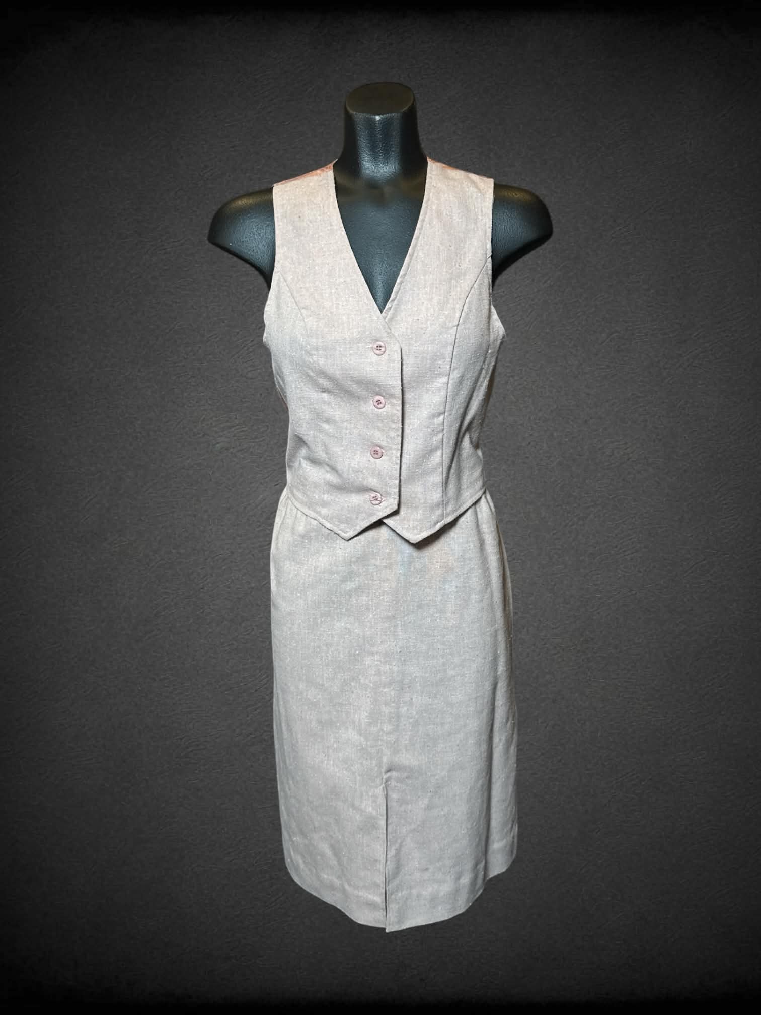 XS Illusions vintage grey pink three piece set with blazer, pencil skirt & vest