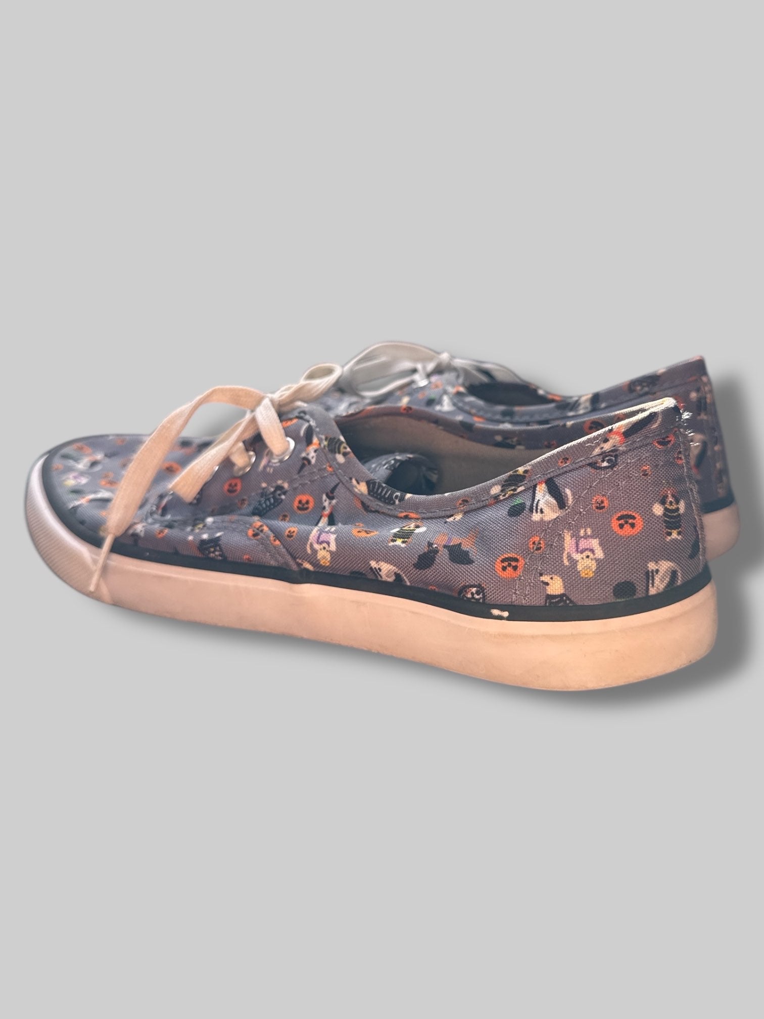 Size 8.5 grey sneakers with Halloween designs