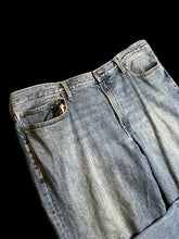 Load image into Gallery viewer, 0X Blue denim pants w/ pockets, belt loops, &amp; button/zipper closure
