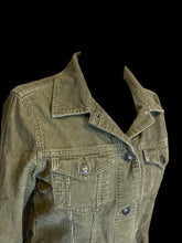 Load image into Gallery viewer, L Olive green cotton corduroy long sleeve button down jacket w/ folded collar, button adjustable hem, button cuffs, &amp; pockets
