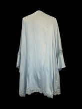 Load image into Gallery viewer, 0X Teal short sleeve open front cardigan w/ lace details, &amp; pockets
