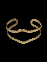 Load image into Gallery viewer, Gold-like geometric layered cuff bracelet
