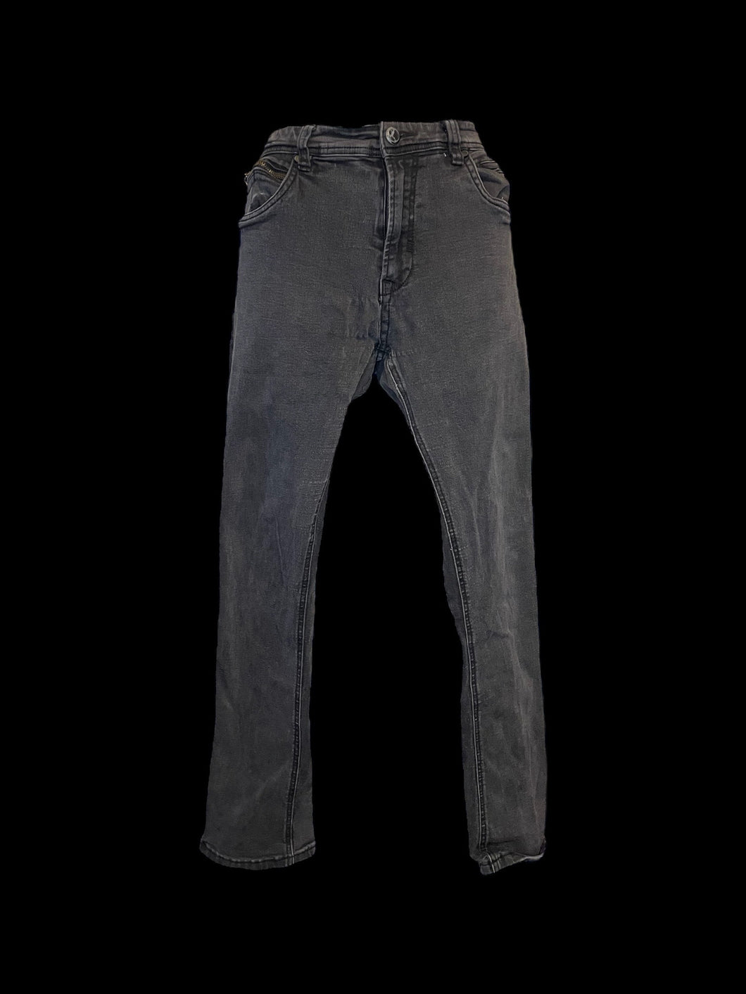 L Black denim mid rise taper leg pants w/ pockets, belt loops, & button/zipper closure